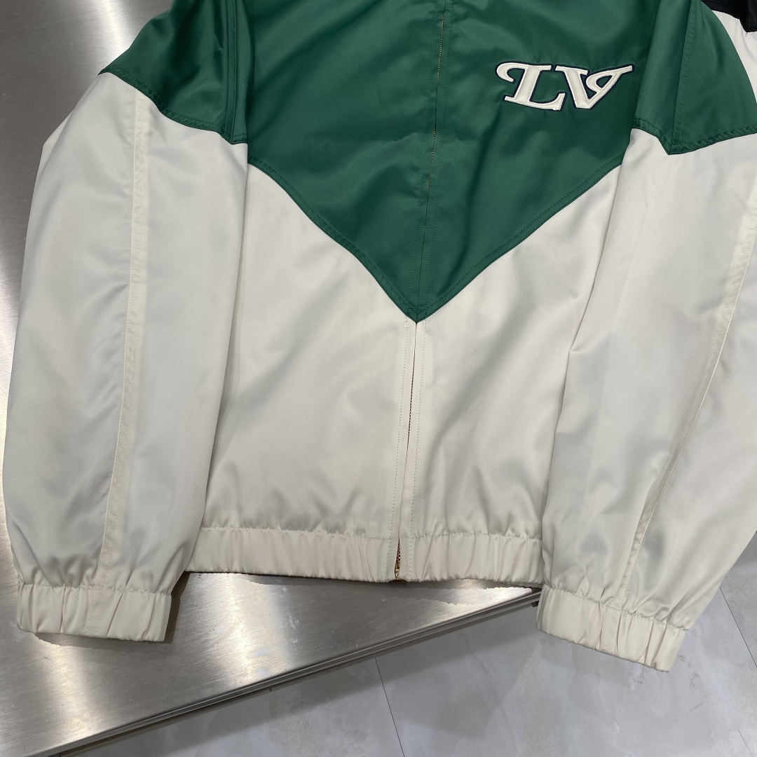 《𝙉𝙚𝙬🖤❤️驴家》2026ss官网同款，早春新款男士夹克外套，时尚休闲高端版本！专柜定制面料 透气舒适