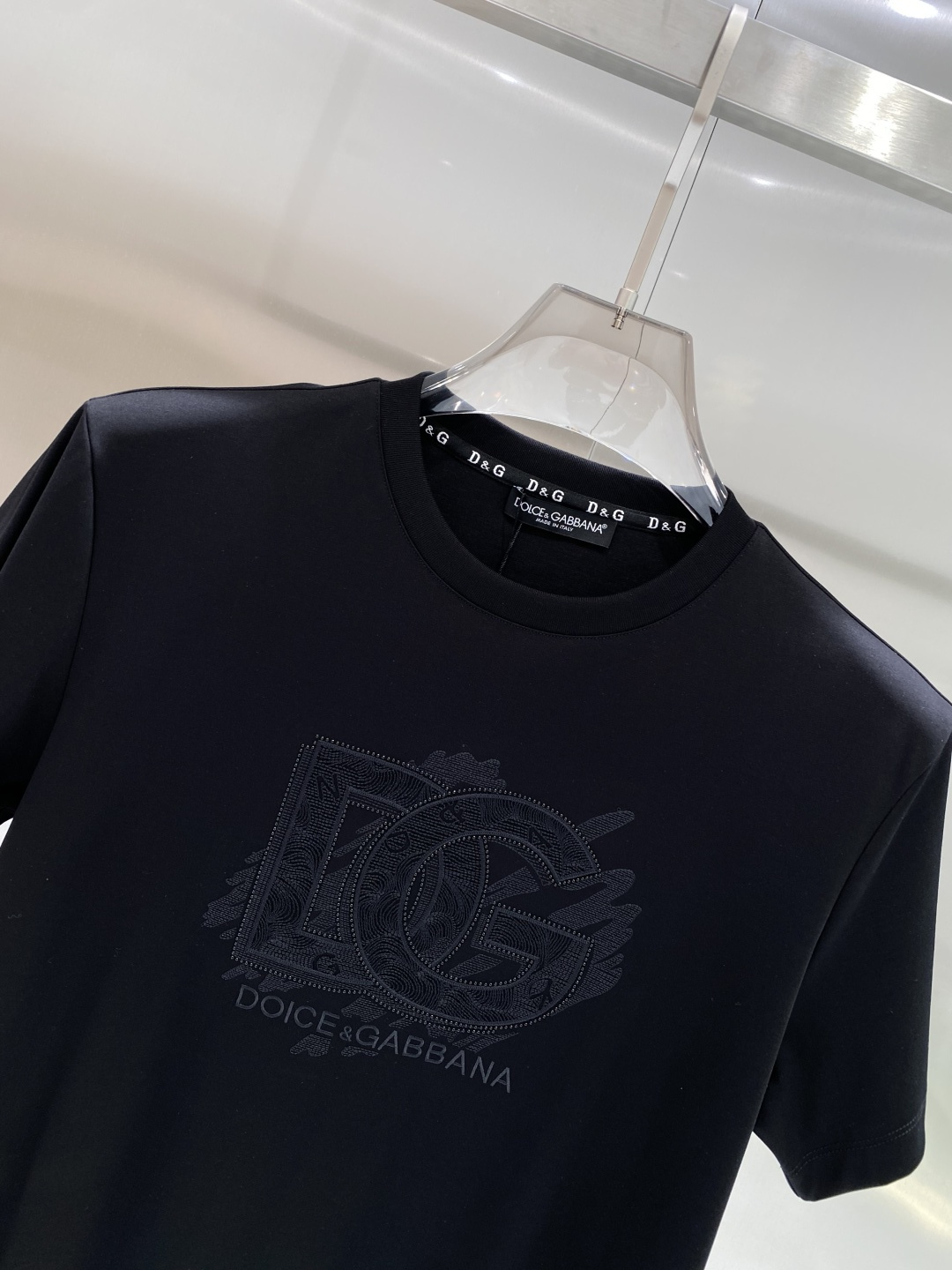 《𝙉𝙚𝙬🖤❤️DG家》2026新款首发专柜最新款短袖圆领T恤 高端订制 设计前卫时尚！品牌logo工艺设