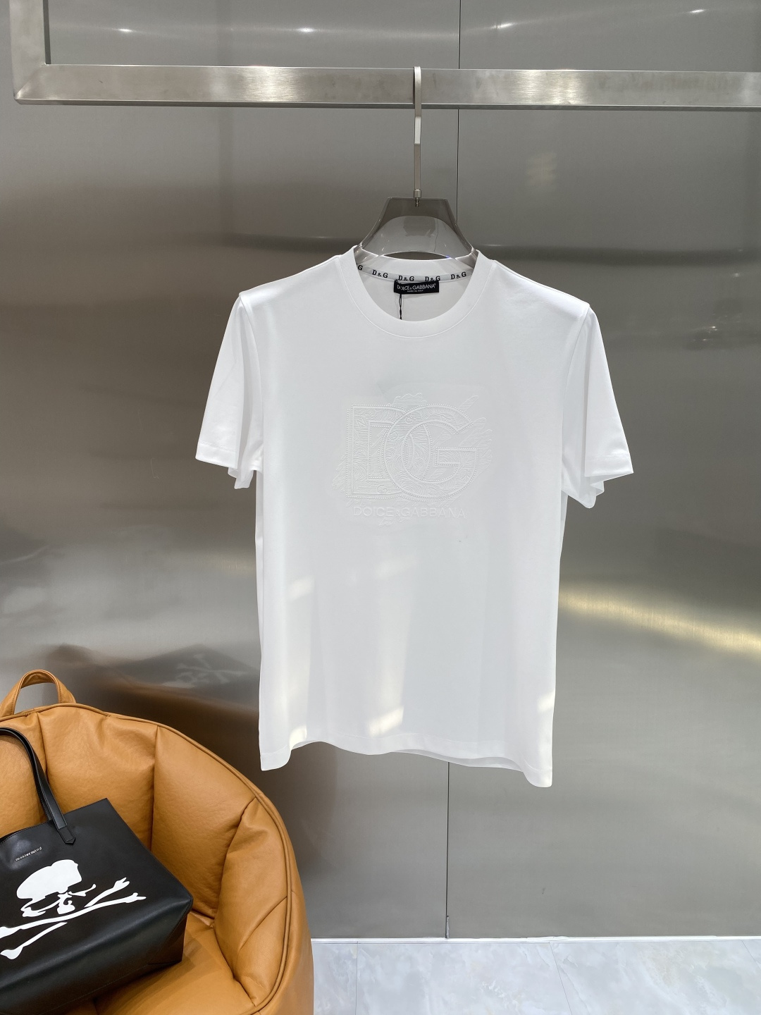 《𝙉𝙚𝙬🖤❤️DG家》2026新款首发专柜最新款短袖圆领T恤 高端订制 设计前卫时尚！品牌logo工艺设