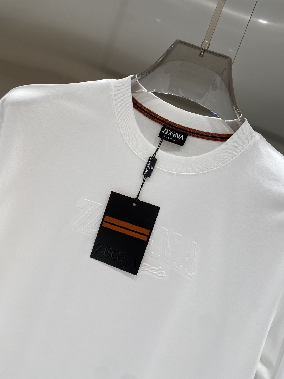 《𝙉𝙚𝙬🖤❤️杰家》2026新款首发专柜最新款短袖圆领T恤 高端订制 设计前卫时尚！品牌logo工艺设计