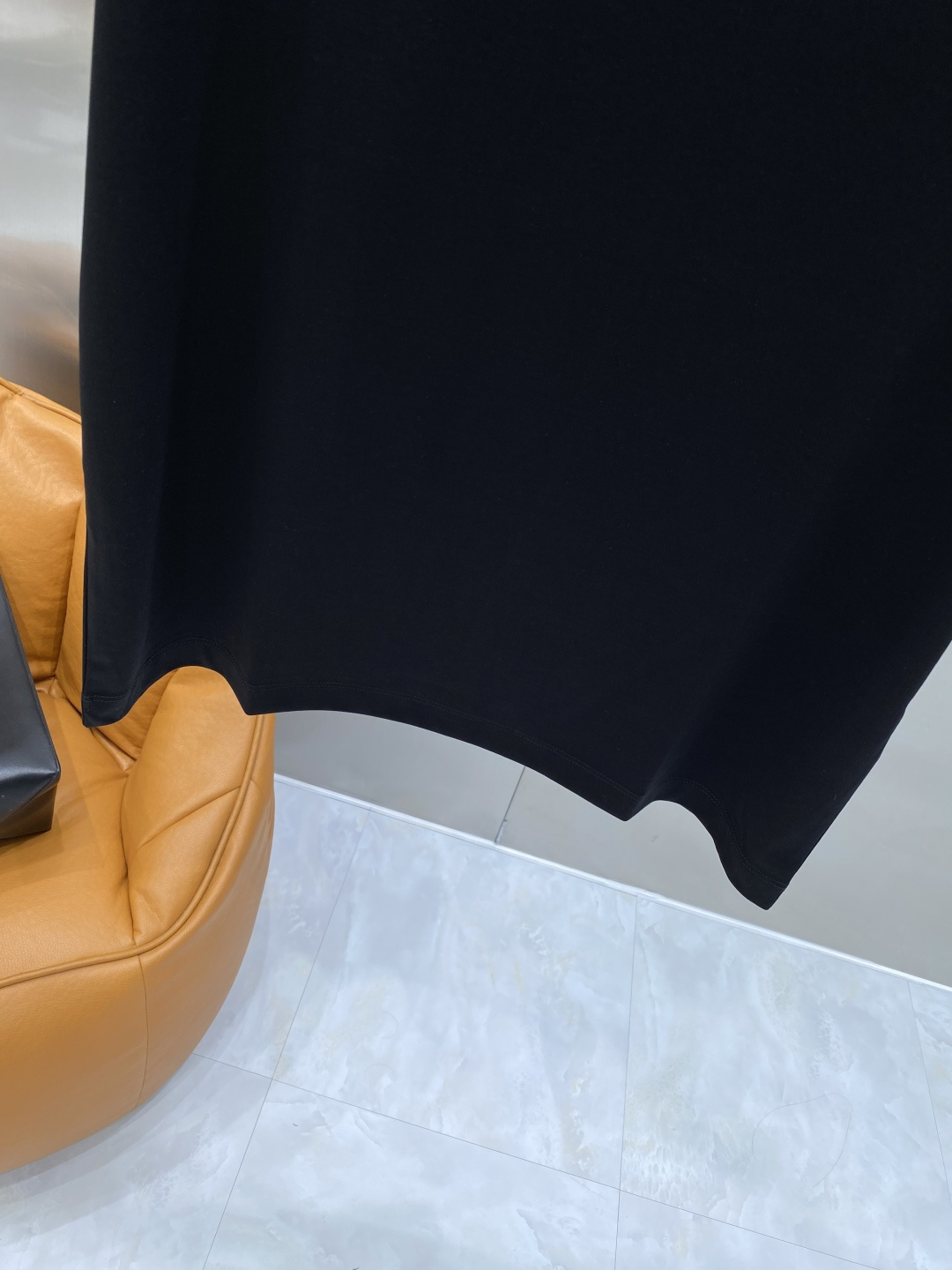 《𝙉𝙚𝙬🖤❤️蒙家》2026新款首发专柜最新款短袖圆领T恤 高端订制 设计前卫时尚！品牌logo工艺设计