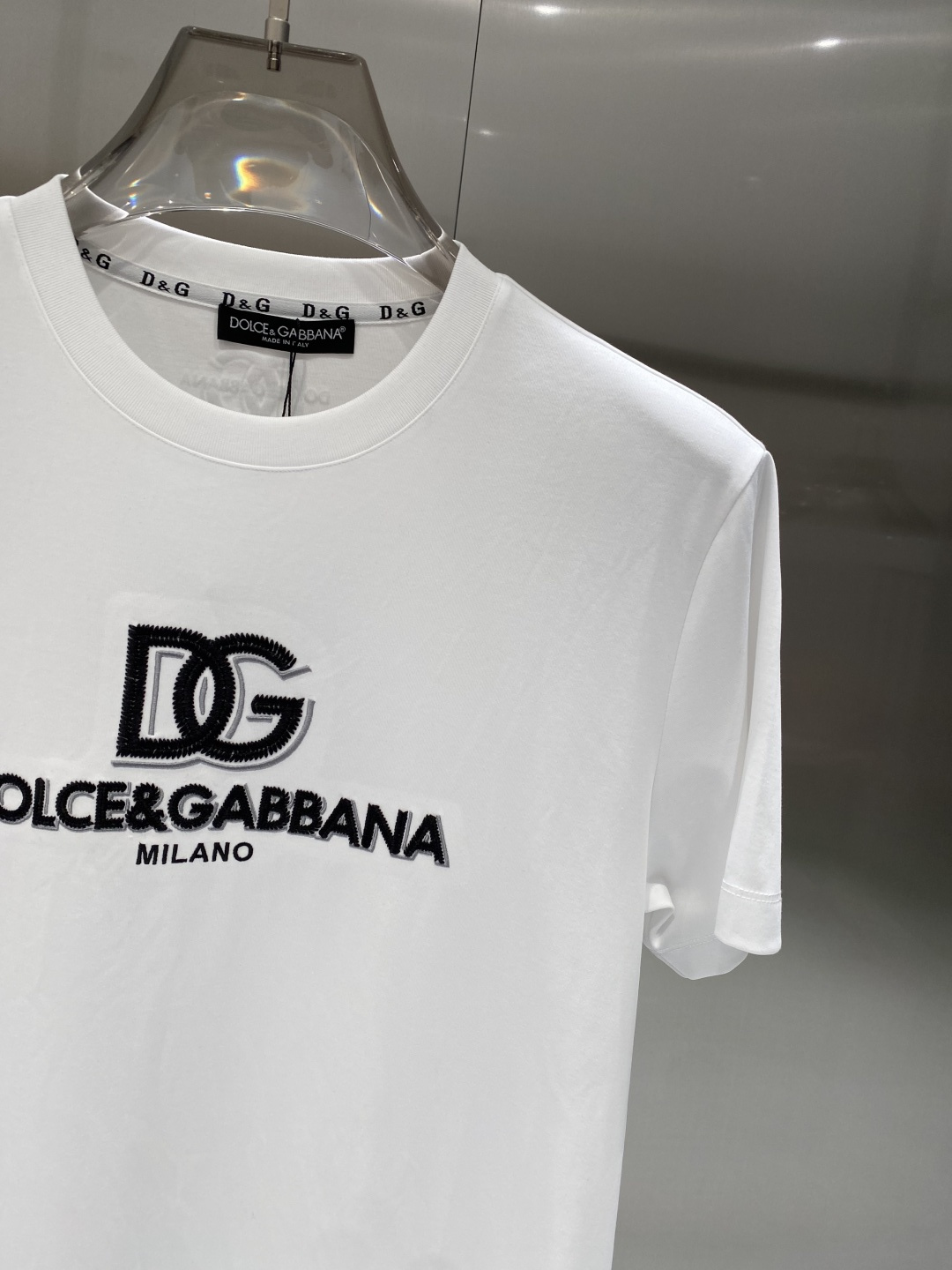 《𝙉𝙚𝙬🖤❤️DG家》2026新款首发专柜最新款短袖圆领T恤 高端订制 设计前卫时尚！品牌logo工艺设