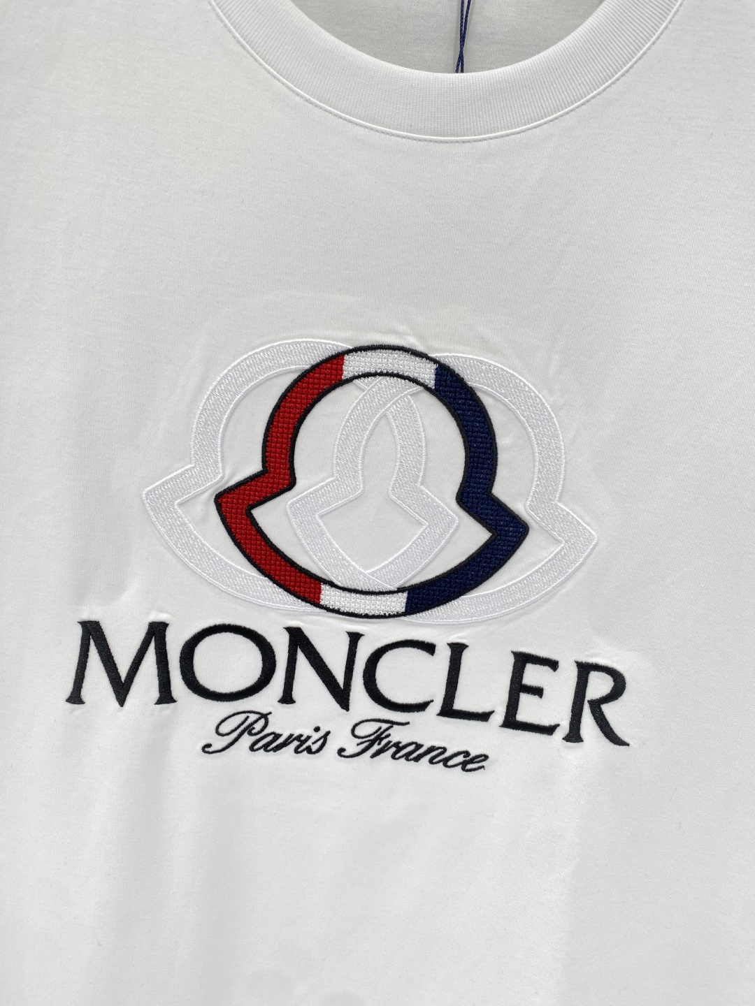 《𝙉𝙚𝙬🖤❤️蒙家》2026SS最新款春夏短袖T恤，丝光棉 帅气时尚，胸口顶级图案字母，简约百搭款。面料