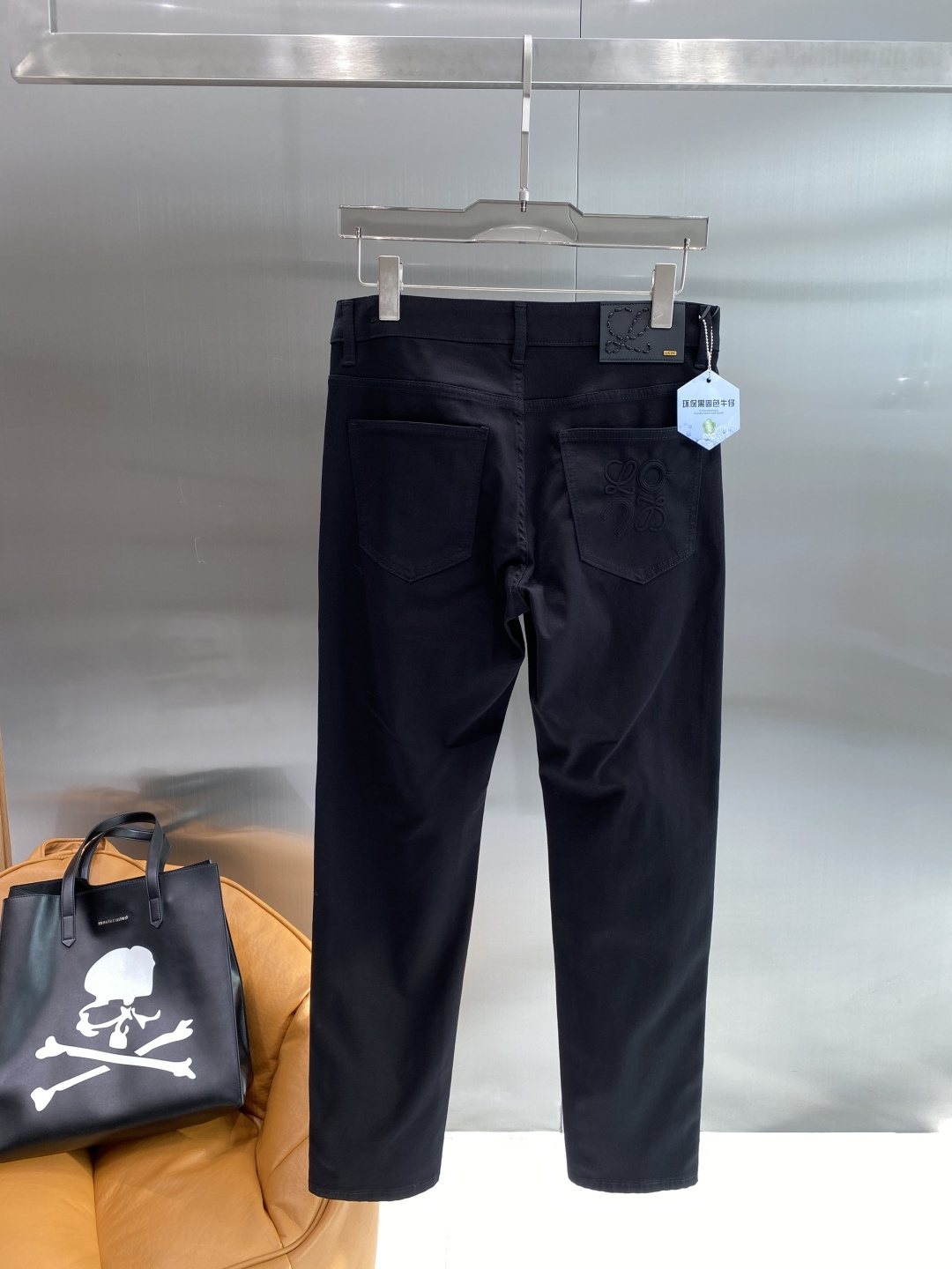 《𝙉𝙚𝙬🖤❤️罗家》2026春款爆款新品 有售 实体店极品牛仔裤 原版好货，市场最高版本的欧洲进口面料。