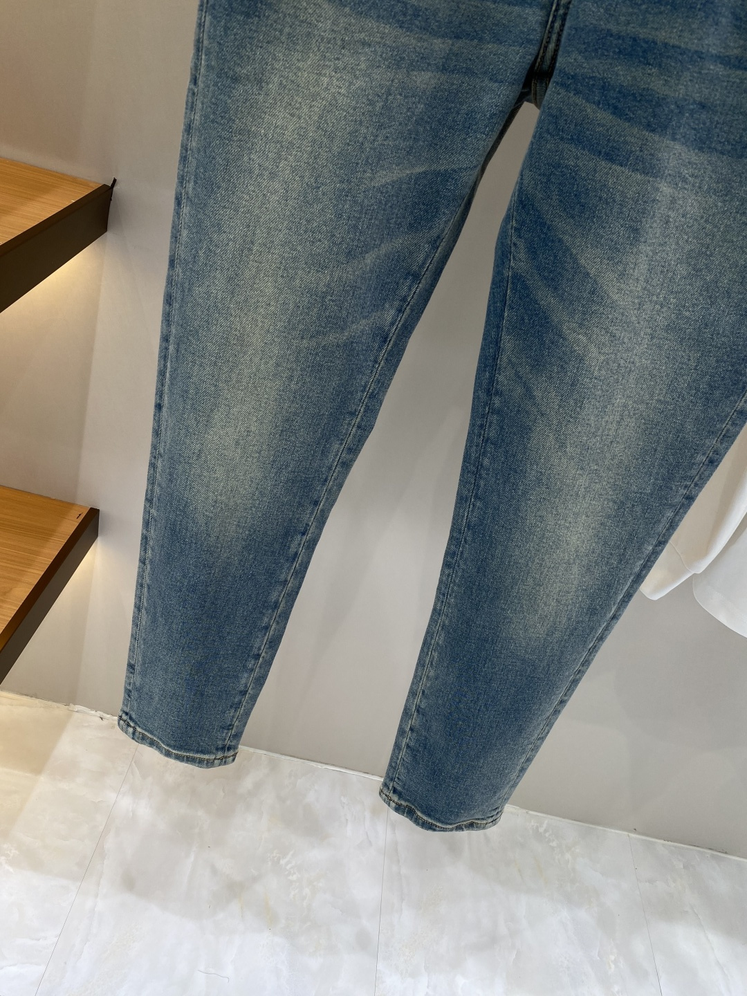 《𝙉𝙚𝙬🖤❤️巴家》2026春款重工水洗休闲牛仔裤，进口原版水洗弹力面料，舒适有弹性，独特设计，版型超正