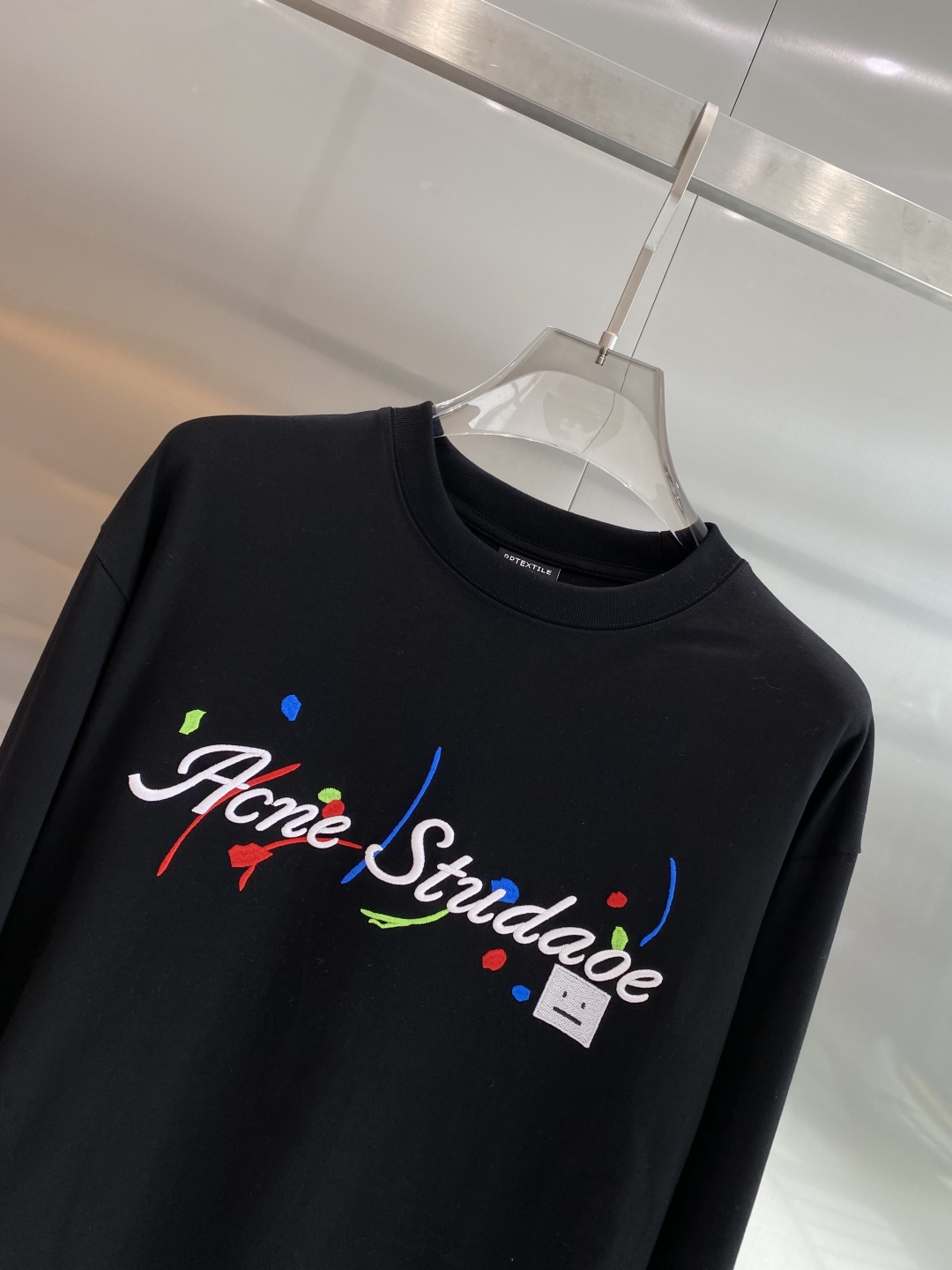 《𝙉𝙚𝙬🖤❤️ACE家》2026专柜新款 时尚休闲打底衫长袖T恤，精选进口高密度双面拉架棉面料，精致原版