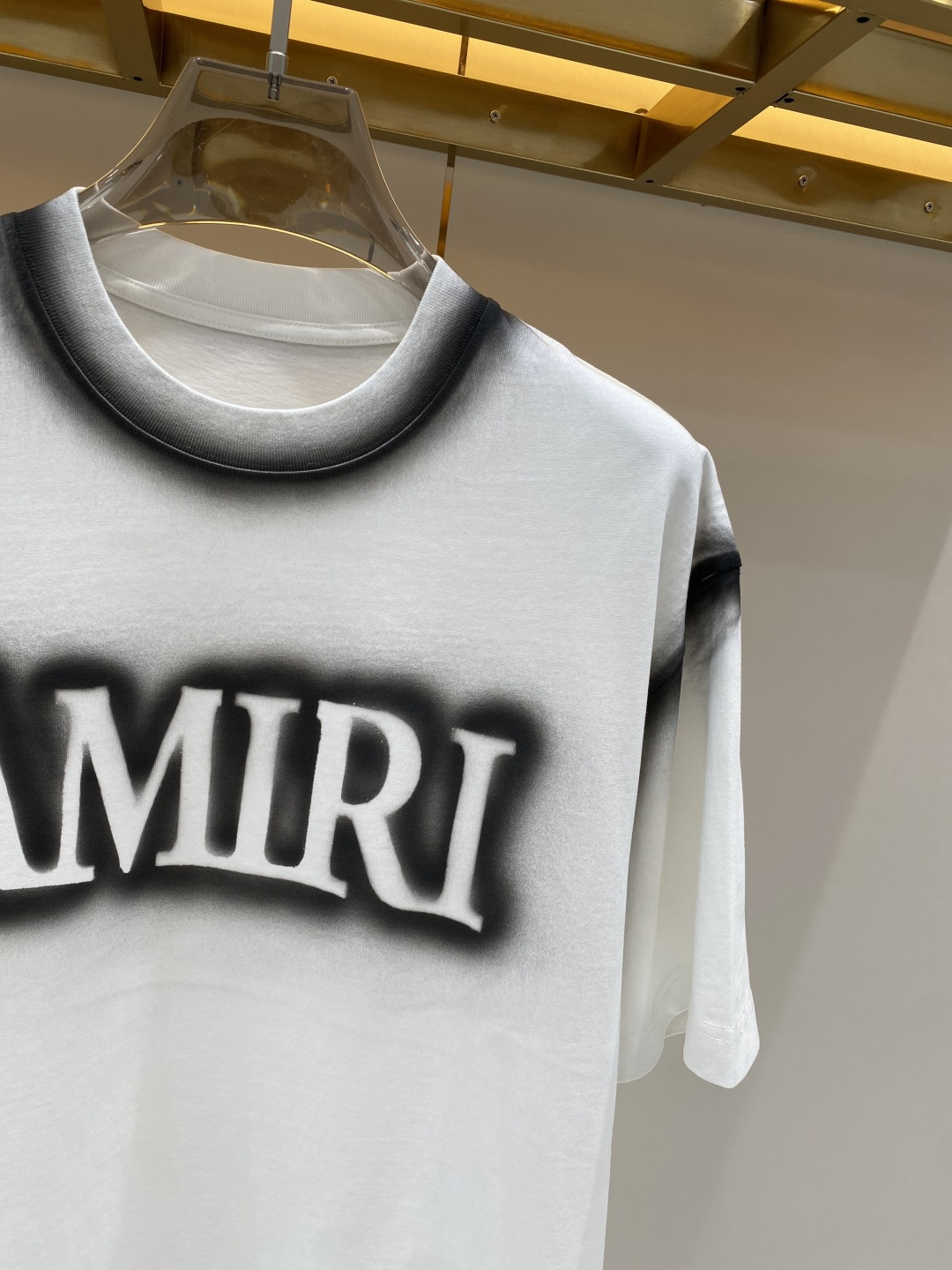 《𝙉𝙚𝙬🖤❤️AMIRI家》2026ss新工艺logo高品质纯棉质阔版圆领男士短袖T恤，新季新推系列将标