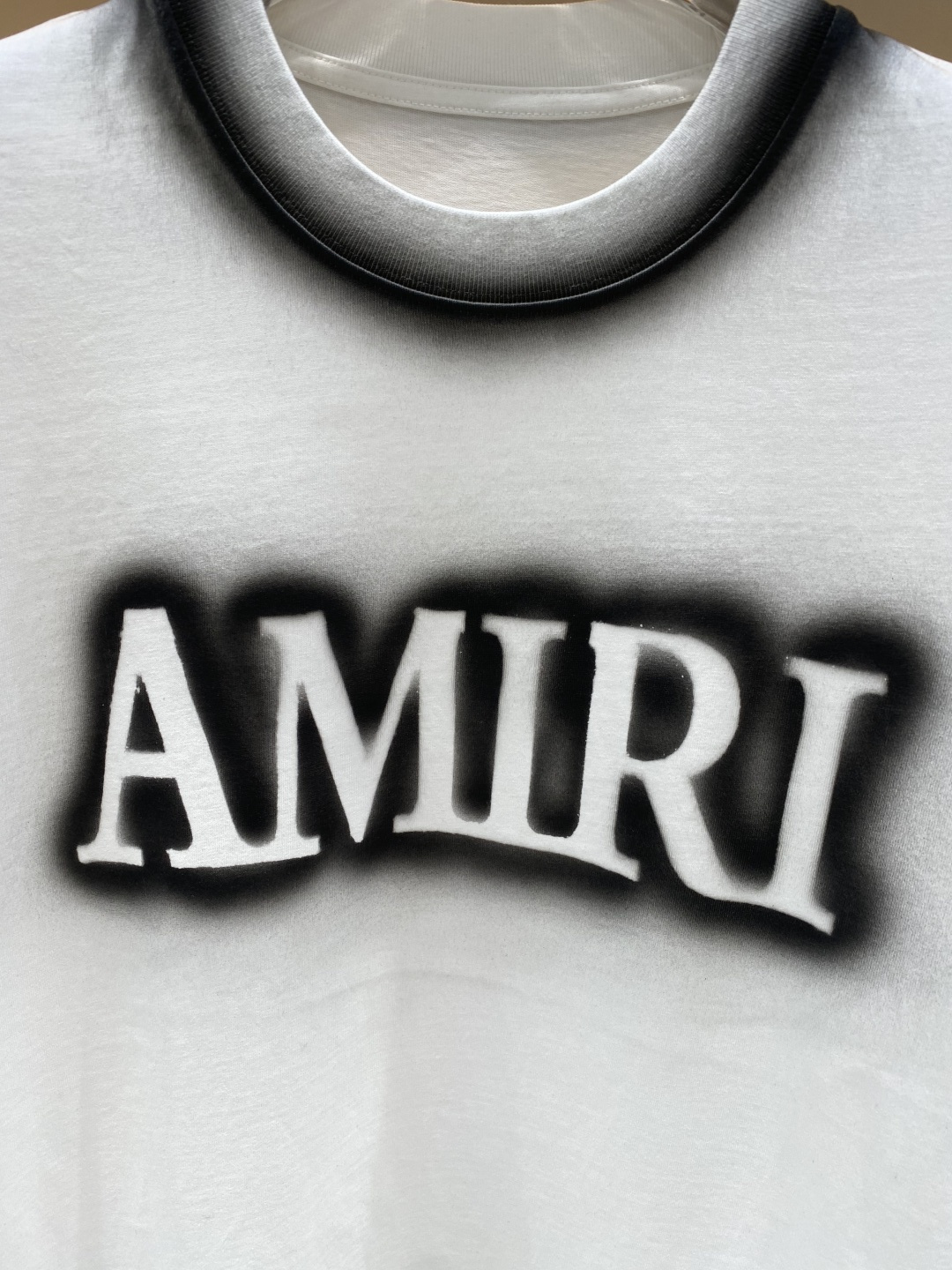 《𝙉𝙚𝙬🖤❤️AMIRI家》2026ss新工艺logo高品质纯棉质阔版圆领男士短袖T恤，新季新推系列将标