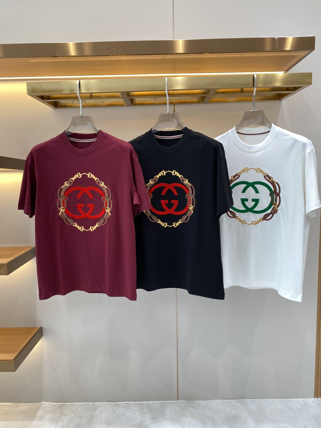 《𝙉𝙚𝙬🖤❤️古家》2026ss新工艺logo高品质纯棉质阔版圆领男士短袖T恤，新季新推系列将标识巧妙融