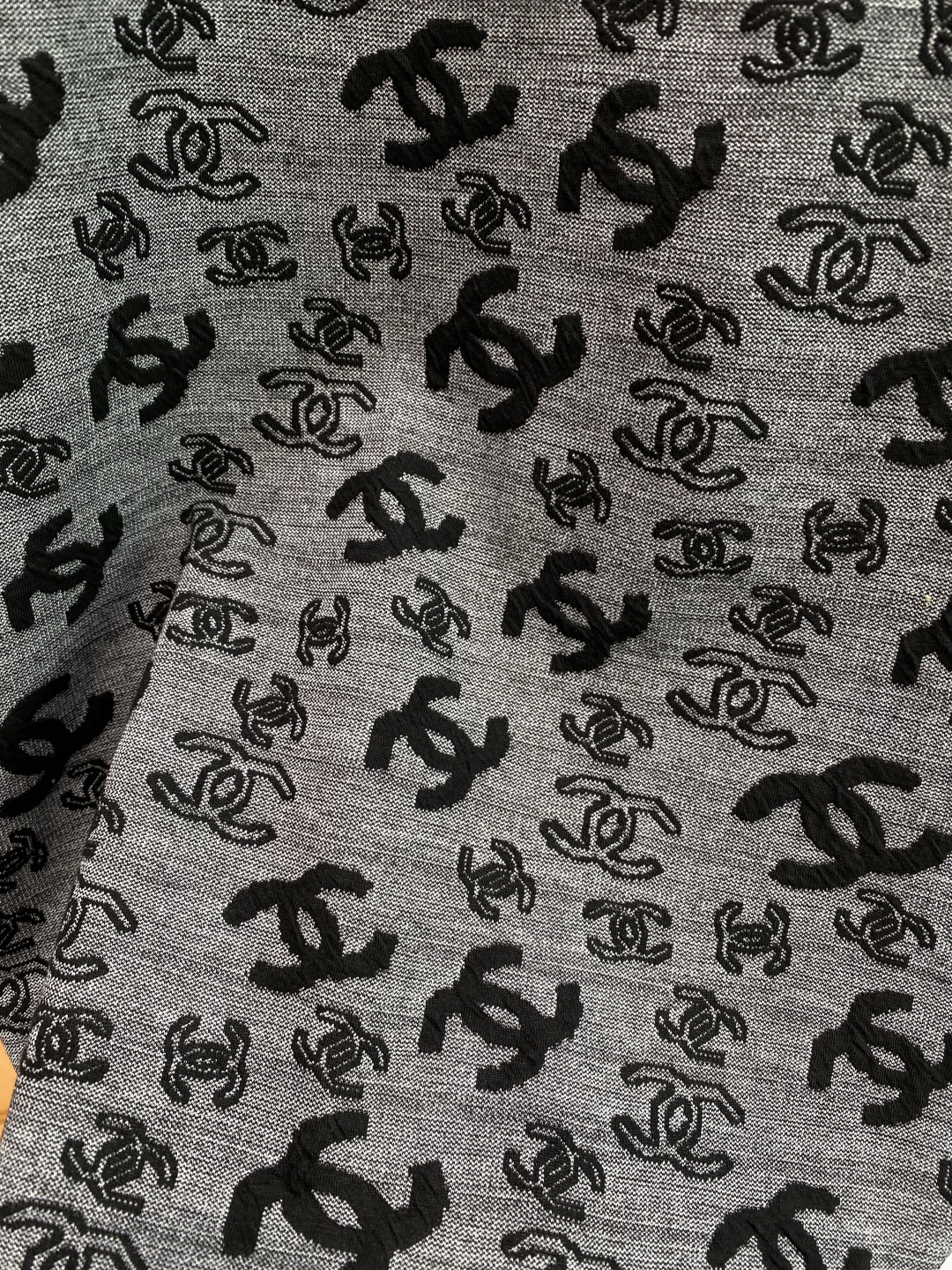 《𝙉𝙚𝙬🖤❤️香家》2026新款首发专柜最新款短袖圆领T恤 高端订制 设计前卫时尚！logo工艺设计 高
