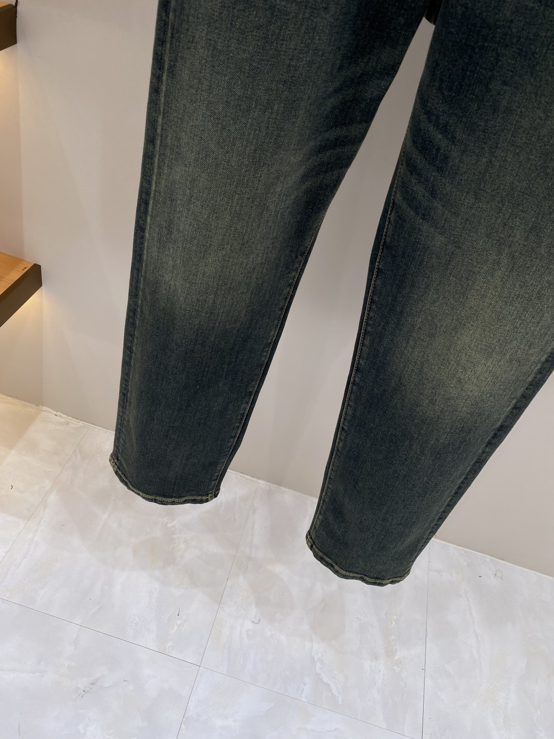 《𝙉𝙚𝙬🖤❤️巴黎家》2026最新品牛仔裤 专柜热销款 品味与价值共享 身穿着非常舒适 低调不失奢华 穿