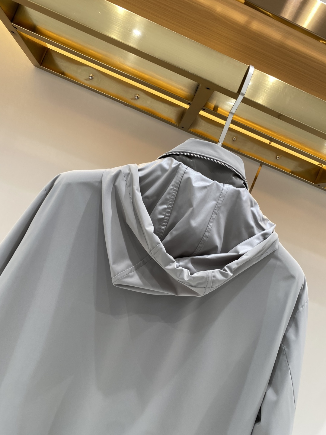 《𝙉𝙚𝙬🖤❤️loro Piana家》2026ss早春新款发布 夹克外套，爆款穿上就是舒适自在又显瘦的存