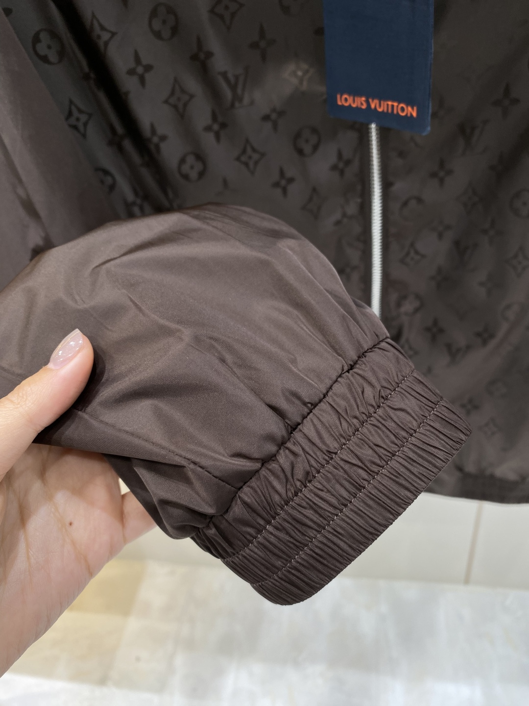 《𝙉𝙚𝙬🖤❤️驴家》2026ss早春新款发布 夹克外套，爆款穿上就是舒适自在又显瘦的存在，慵懒而随性，结