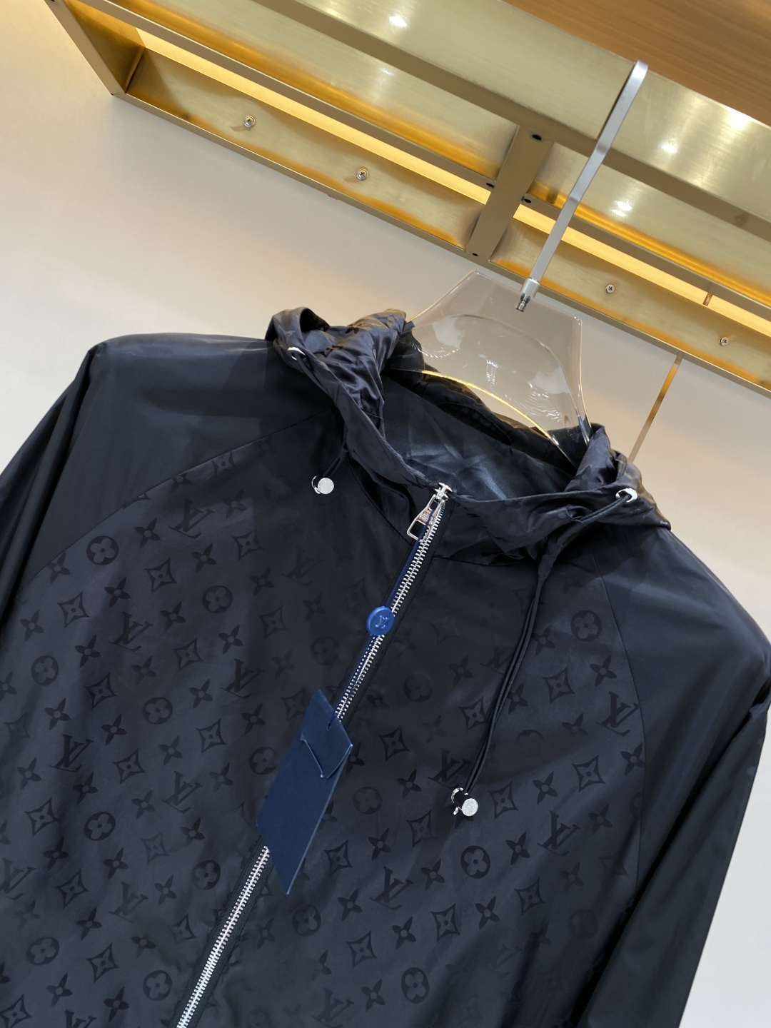 《𝙉𝙚𝙬🖤❤️驴家》2026ss早春新款发布 夹克外套，爆款穿上就是舒适自在又显瘦的存在，慵懒而随性，结