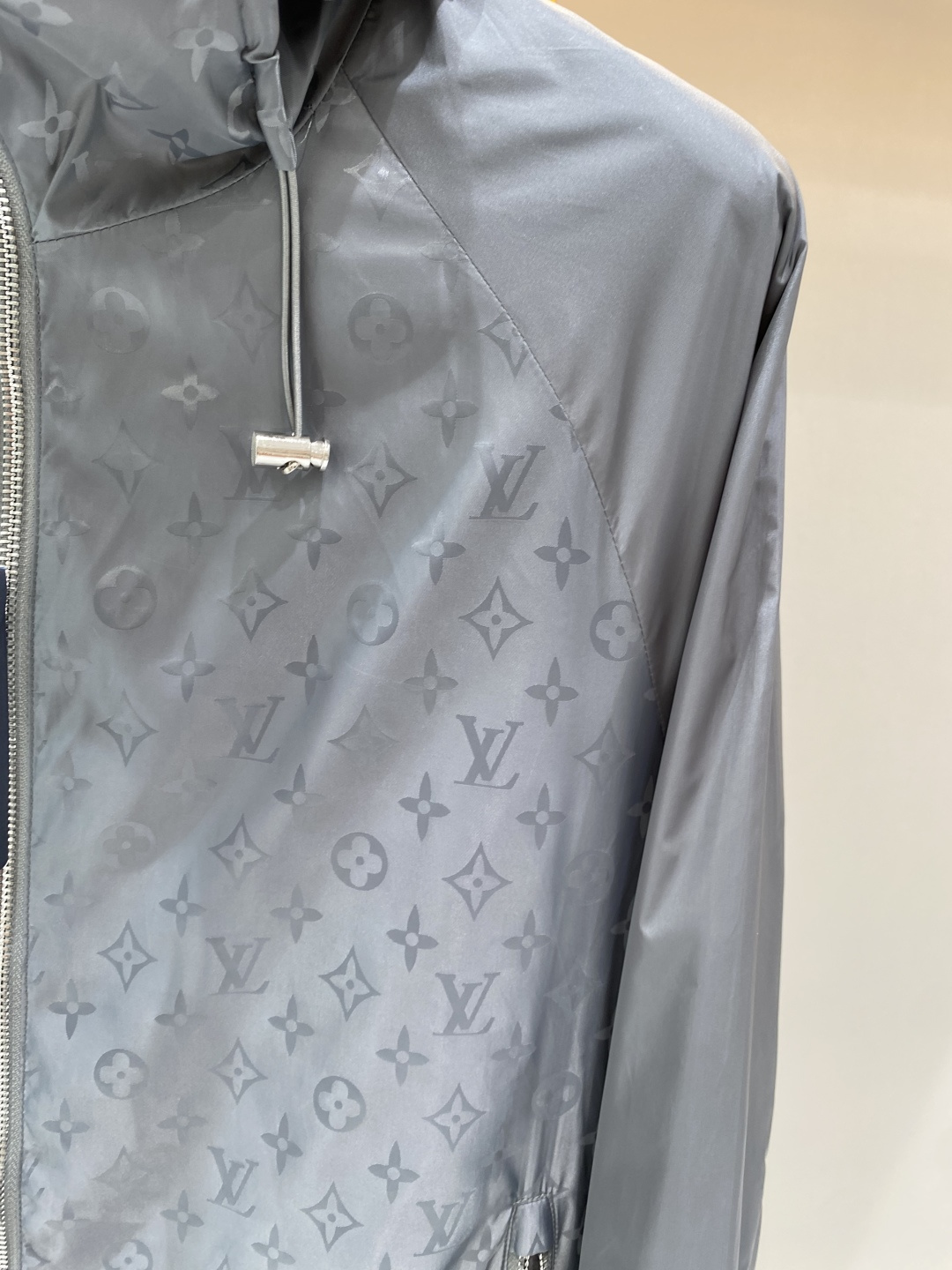 《𝙉𝙚𝙬🖤❤️驴家》2026ss早春新款发布 夹克外套，爆款穿上就是舒适自在又显瘦的存在，慵懒而随性，结