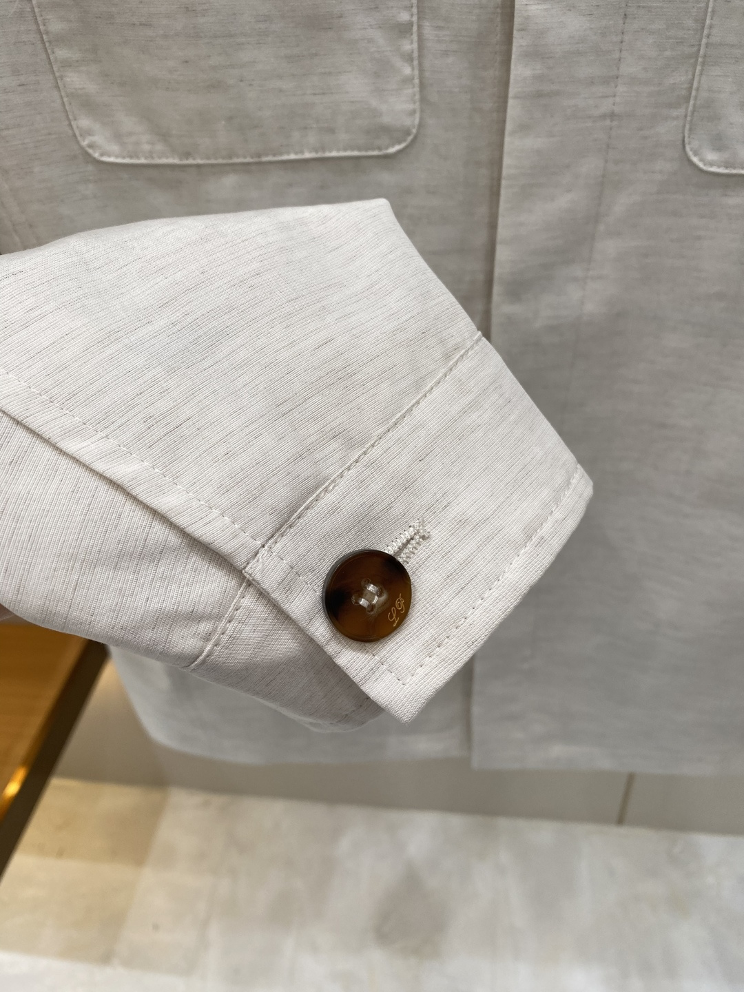 《𝙉𝙚𝙬🖤❤️loro Piana家》2026ss早春新款发布 夹克外套，爆款穿上就是舒适自在又显瘦的存