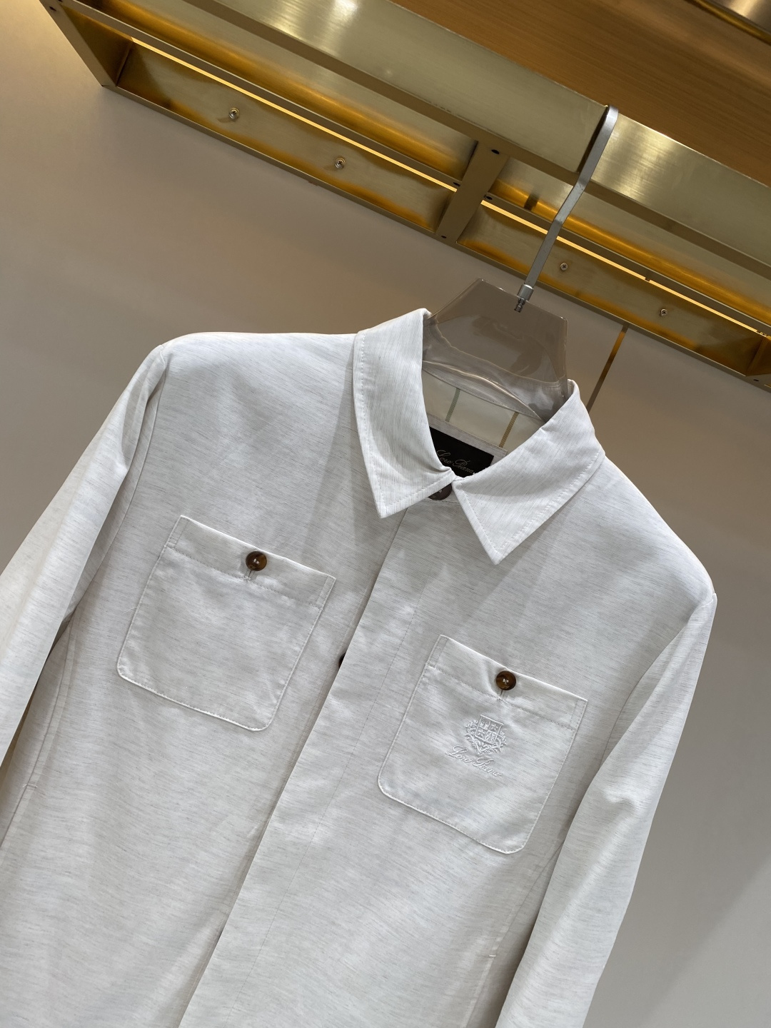 《𝙉𝙚𝙬🖤❤️loro Piana家》2026ss早春新款发布 夹克外套，爆款穿上就是舒适自在又显瘦的存