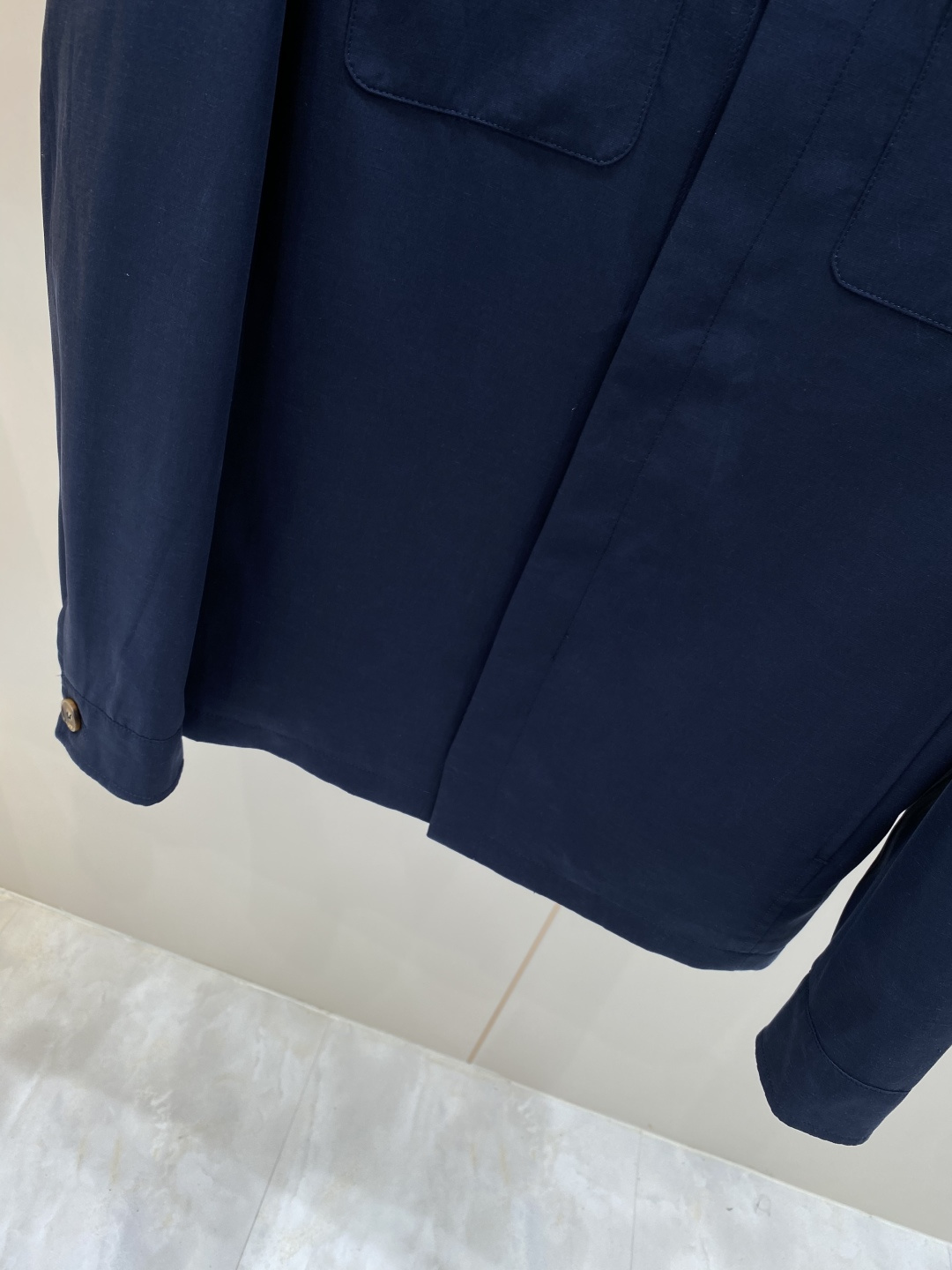 《𝙉𝙚𝙬🖤❤️loro Piana家》2026ss早春新款发布 夹克外套，爆款穿上就是舒适自在又显瘦的存