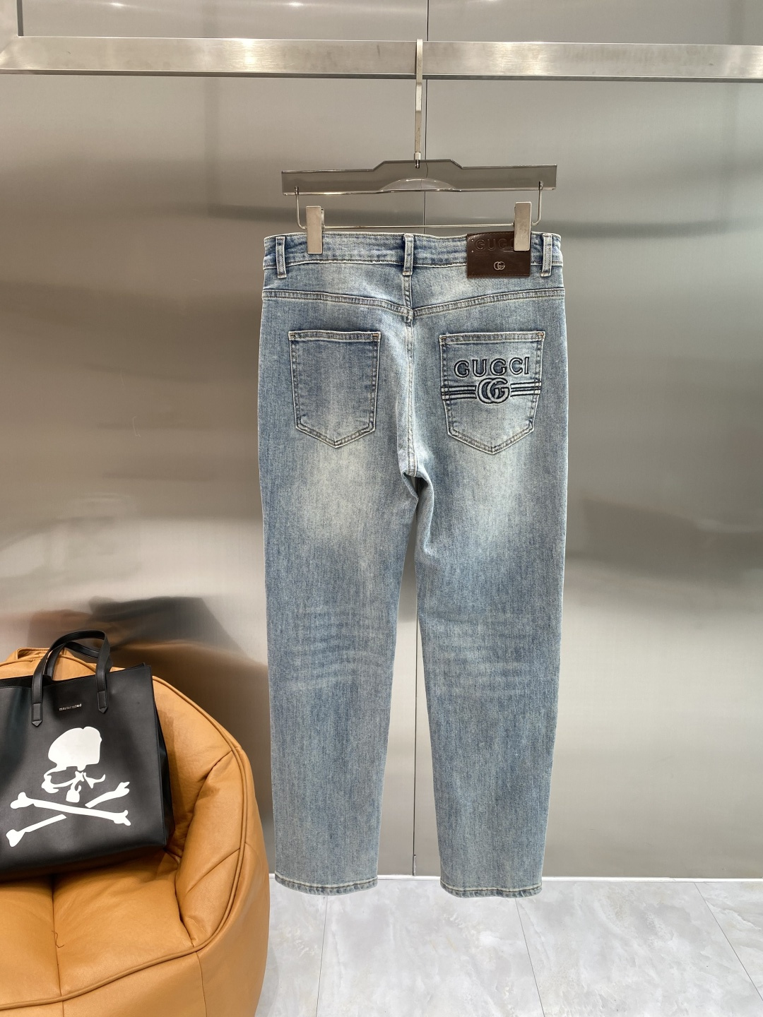 《𝙉𝙚𝙬🖤❤️古家》2026最新品牛仔裤 专柜热销款 品味与价值共享 身穿着非常舒适 低调不失奢华 穿出