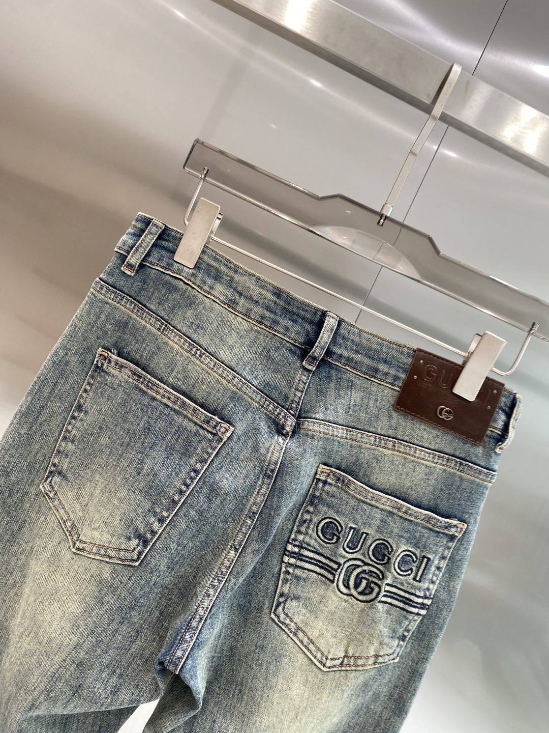 《𝙉𝙚𝙬🖤❤️古家》2026最新品牛仔裤 专柜热销款 品味与价值共享 身穿着非常舒适 低调不失奢华 穿出