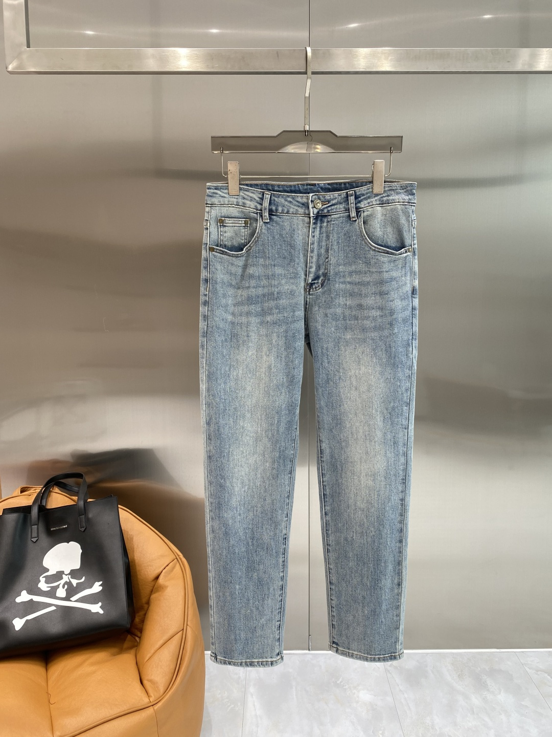 《𝙉𝙚𝙬🖤❤️古家》2026最新品牛仔裤 专柜热销款 品味与价值共享 身穿着非常舒适 低调不失奢华 穿出