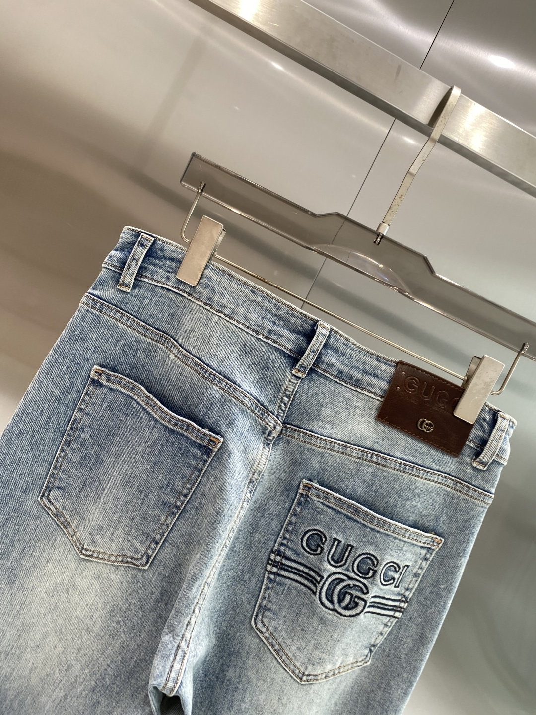 《𝙉𝙚𝙬🖤❤️古家》2026最新品牛仔裤 专柜热销款 品味与价值共享 身穿着非常舒适 低调不失奢华 穿出