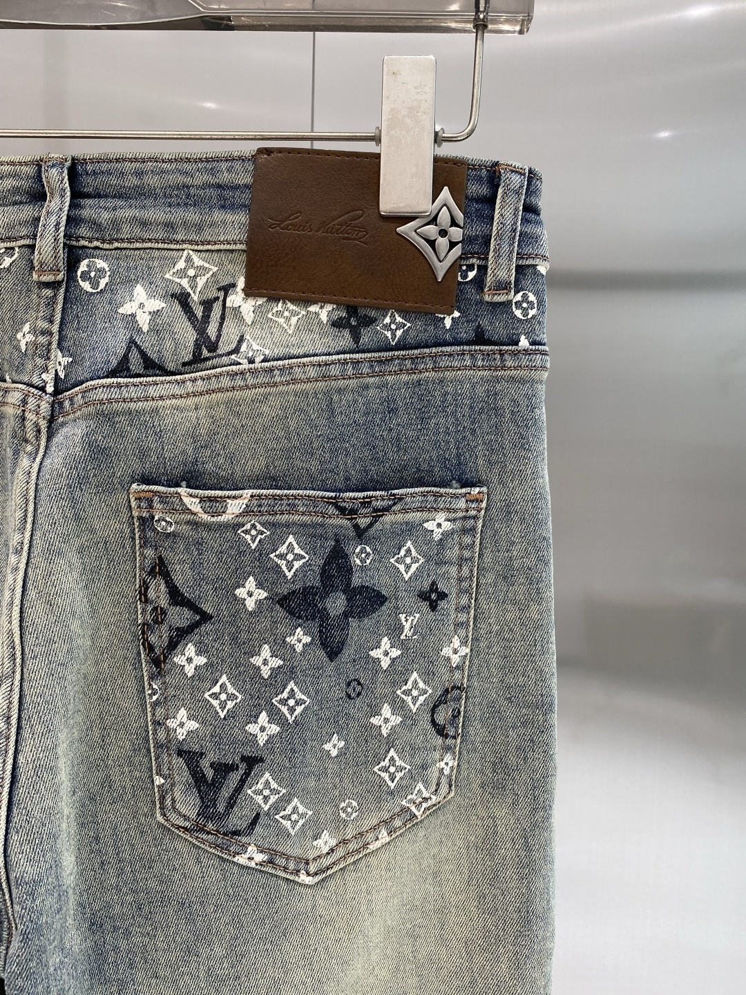 《𝙉𝙚𝙬🖤❤️驴家》2026最新品牛仔裤 专柜热销款 品味与价值共享 身穿着非常舒适 低调不失奢华 穿出