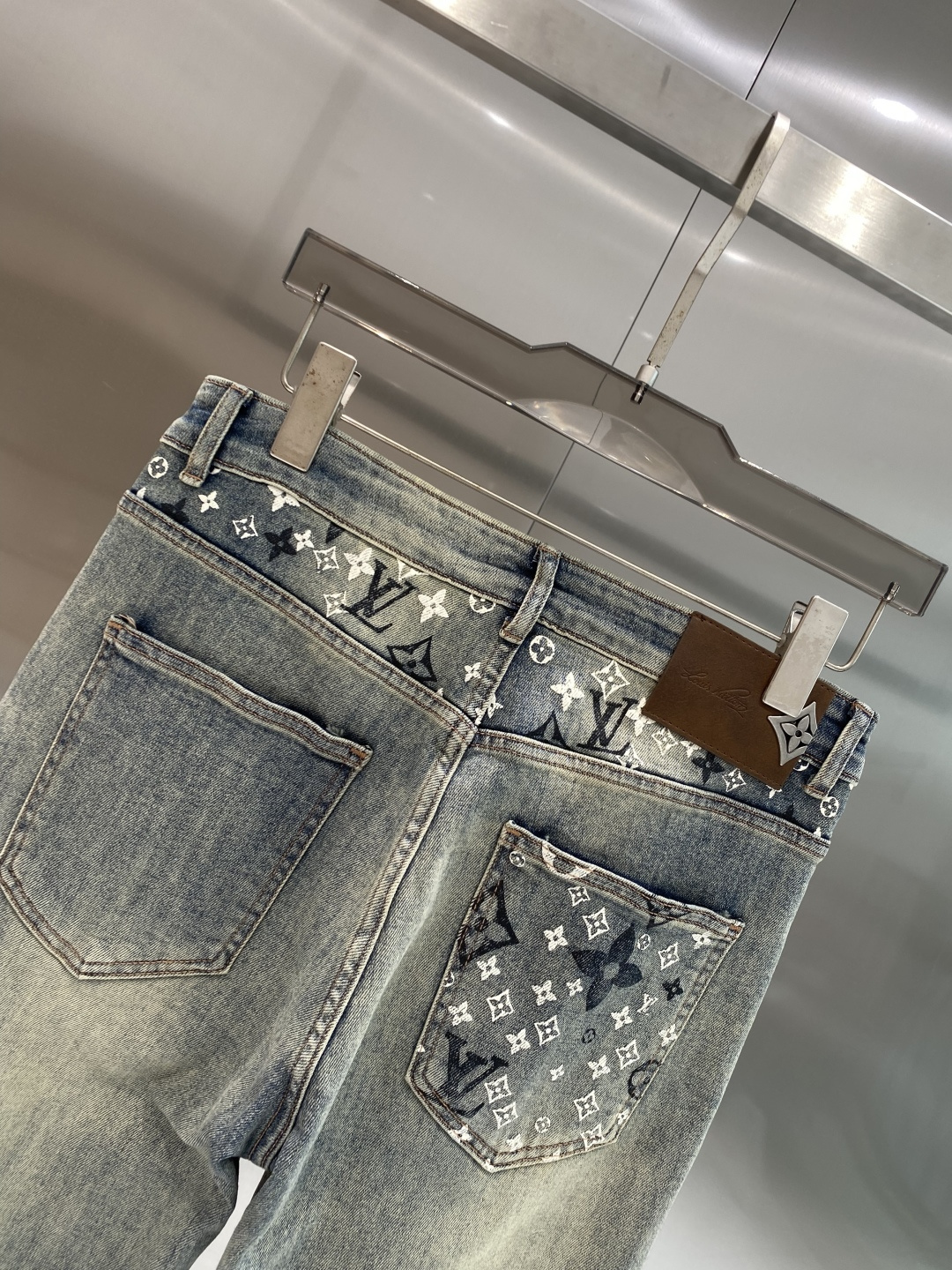 《𝙉𝙚𝙬🖤❤️驴家》2026最新品牛仔裤 专柜热销款 品味与价值共享 身穿着非常舒适 低调不失奢华 穿出