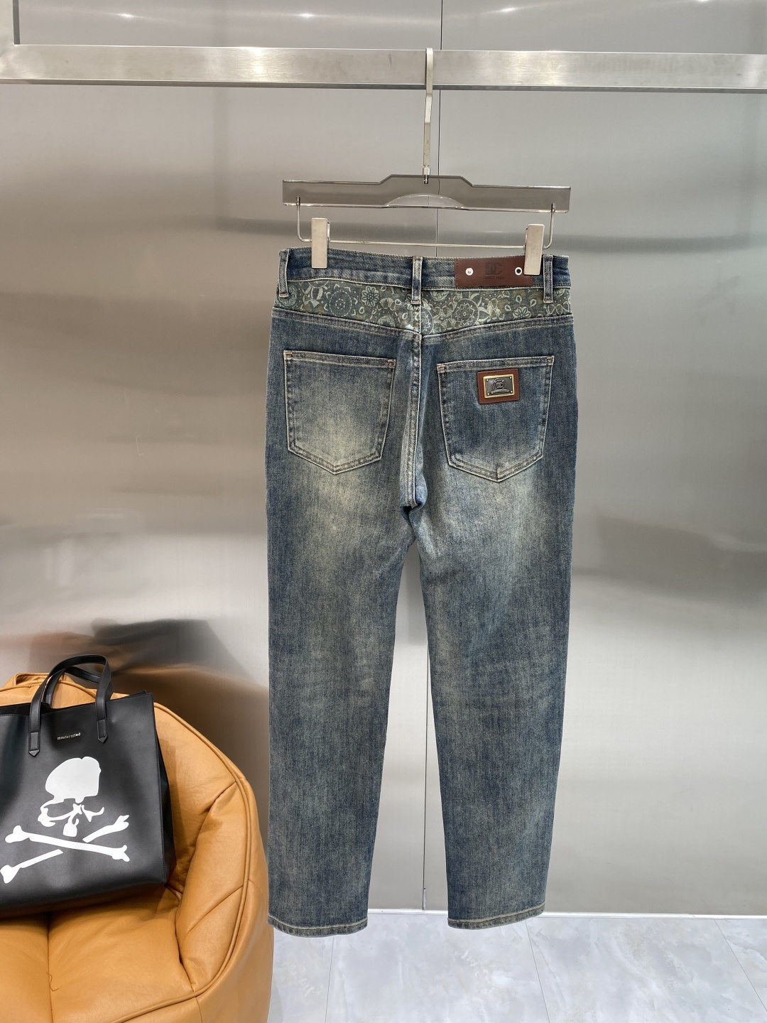 《𝙉𝙚𝙬🖤❤️DG家》2026最新品牛仔裤 专柜热销款 品味与价值共享 身穿着非常舒适 低调不失奢华 穿
