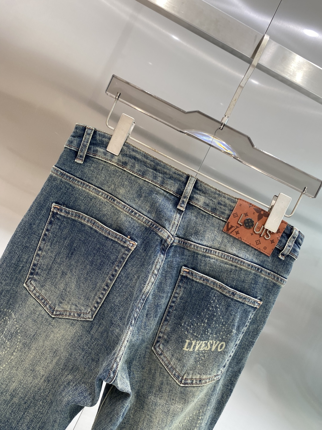 《𝙉𝙚𝙬🖤❤️驴家》2026最新品牛仔裤 专柜热销款 品味与价值共享 身穿着非常舒适 低调不失奢华 穿出