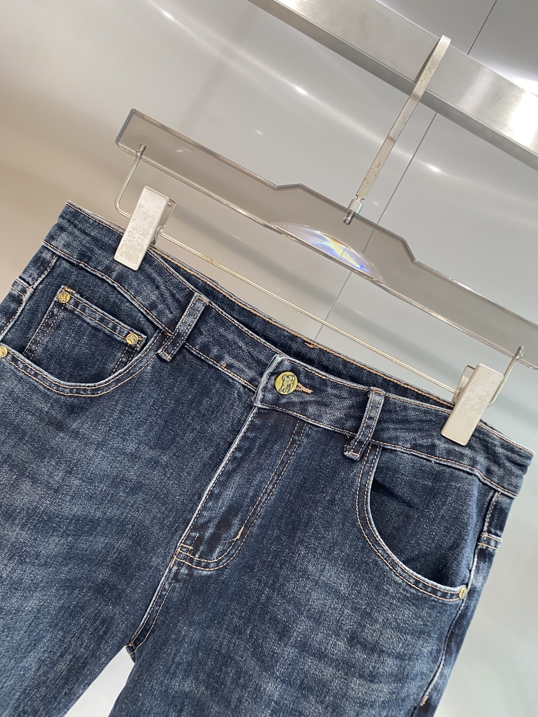 《𝙉𝙚𝙬🖤❤️巴家》2026最新品牛仔裤 专柜热销款 品味与价值共享 身穿着非常舒适 低调不失奢华 穿出