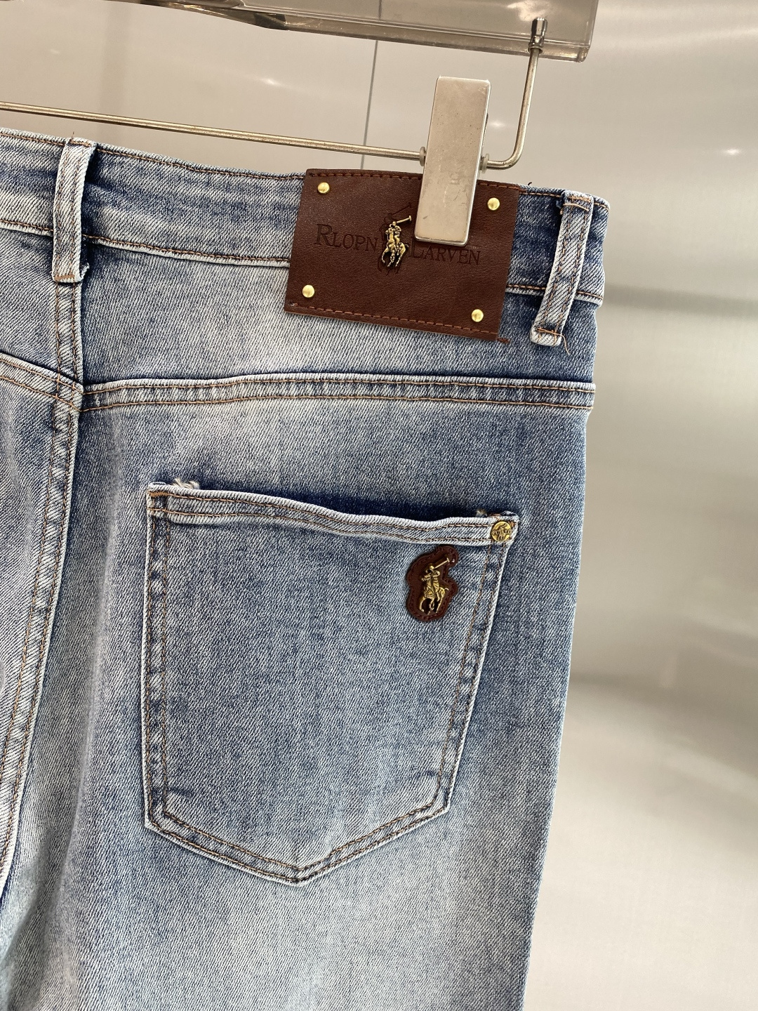 《𝙉𝙚𝙬🖤❤️POLO家》2026最新品牛仔裤 专柜热销款 品味与价值共享 身穿着非常舒适 低调不失奢华