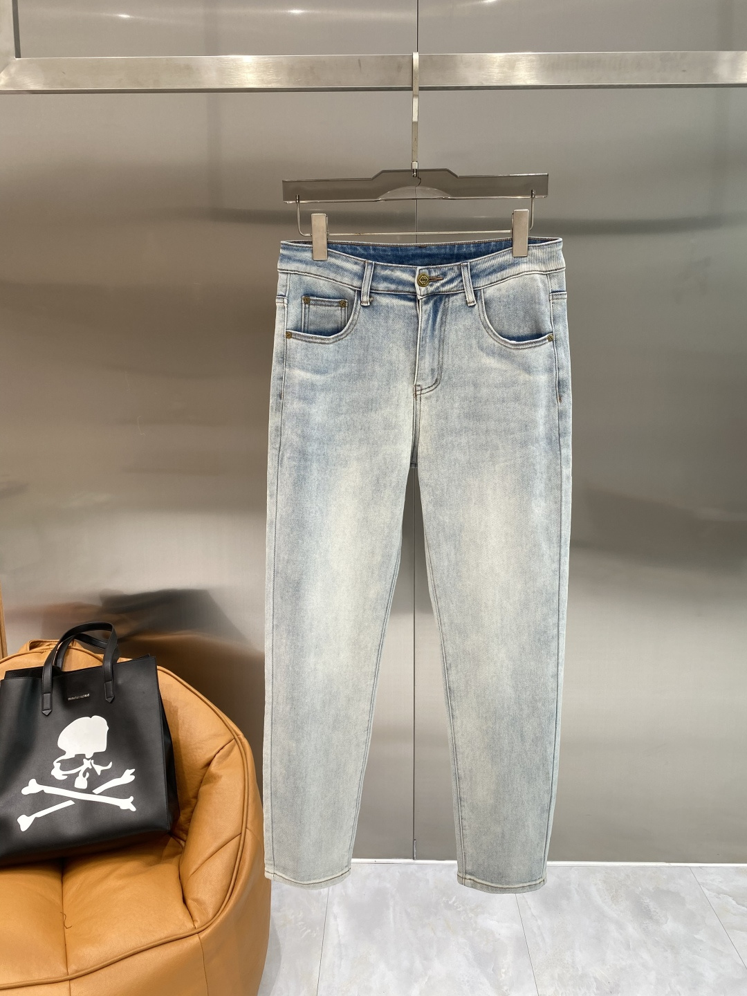 《𝙉𝙚𝙬🖤❤️古家》2026最新品牛仔裤 专柜热销款 品味与价值共享 身穿着非常舒适 低调不失奢华 穿出