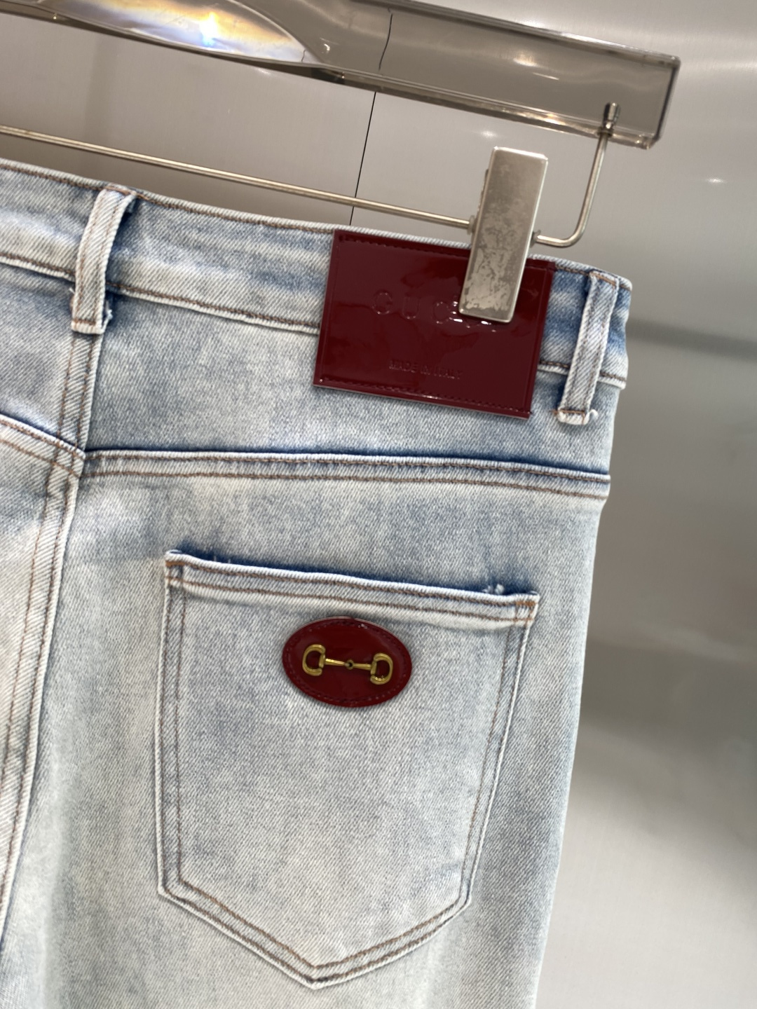 《𝙉𝙚𝙬🖤❤️古家》2026最新品牛仔裤 专柜热销款 品味与价值共享 身穿着非常舒适 低调不失奢华 穿出