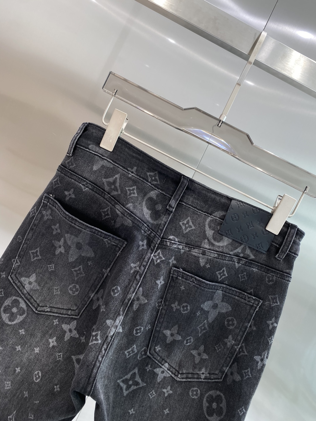 《𝙉𝙚𝙬🖤❤️驴家》2026最新品牛仔裤 专柜热销款 品味与价值共享 身穿着非常舒适 低调不失奢华 穿出