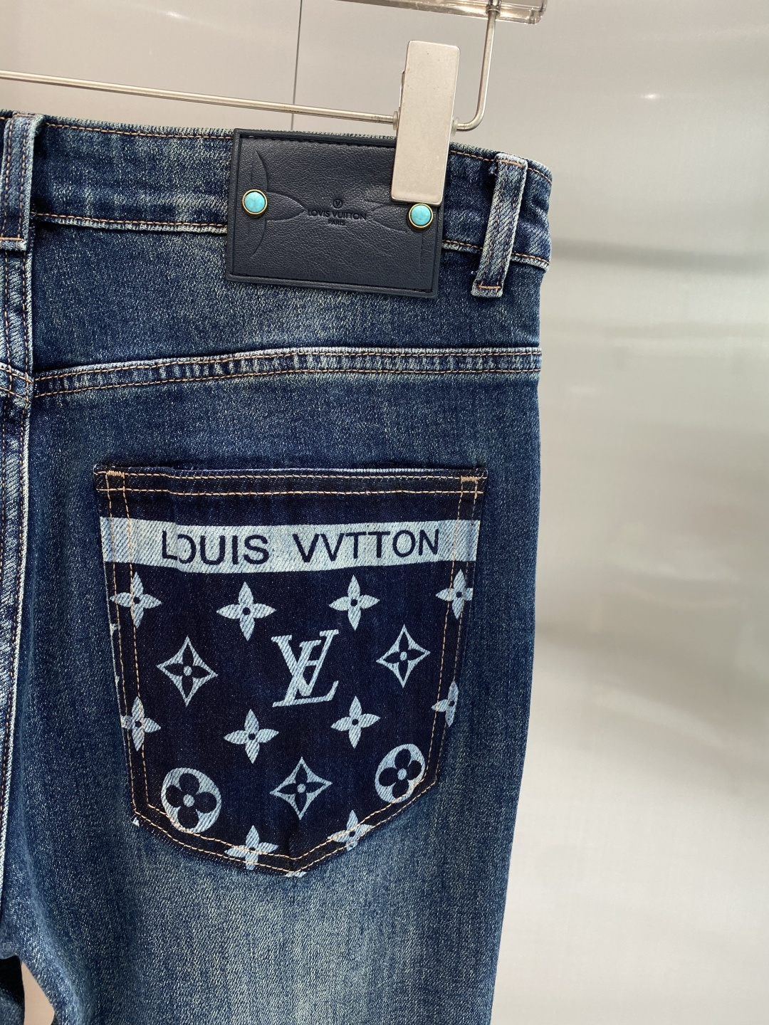 《𝙉𝙚𝙬🖤❤️驴家》2026最新品牛仔裤 专柜热销款 品味与价值共享 身穿着非常舒适 低调不失奢华 穿出