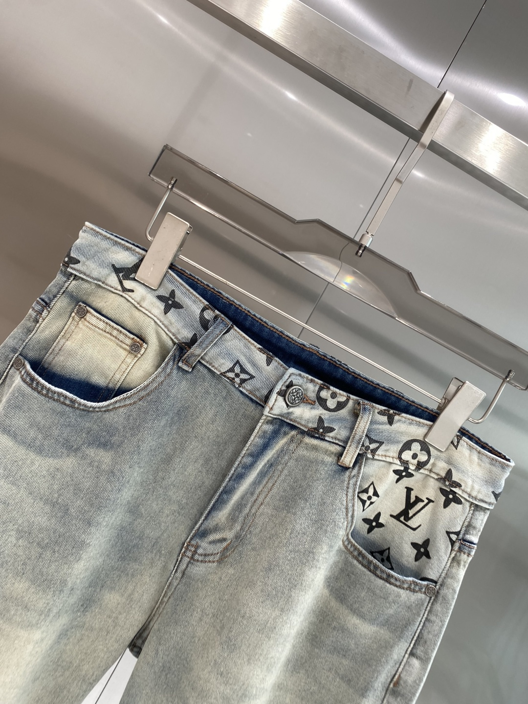 《𝙉𝙚𝙬🖤❤️驴家》2026最新品牛仔裤 专柜热销款 品味与价值共享 身穿着非常舒适 低调不失奢华 穿出