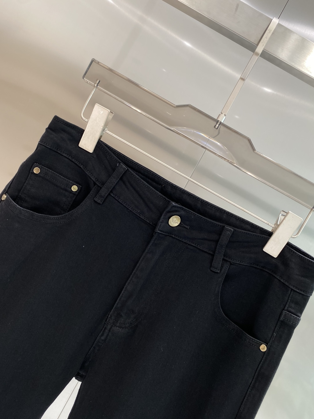 《𝙉𝙚𝙬🖤❤️阿玛家》2026最新品牛仔裤 专柜热销款 品味与价值共享 身穿着非常舒适 低调不失奢华 穿