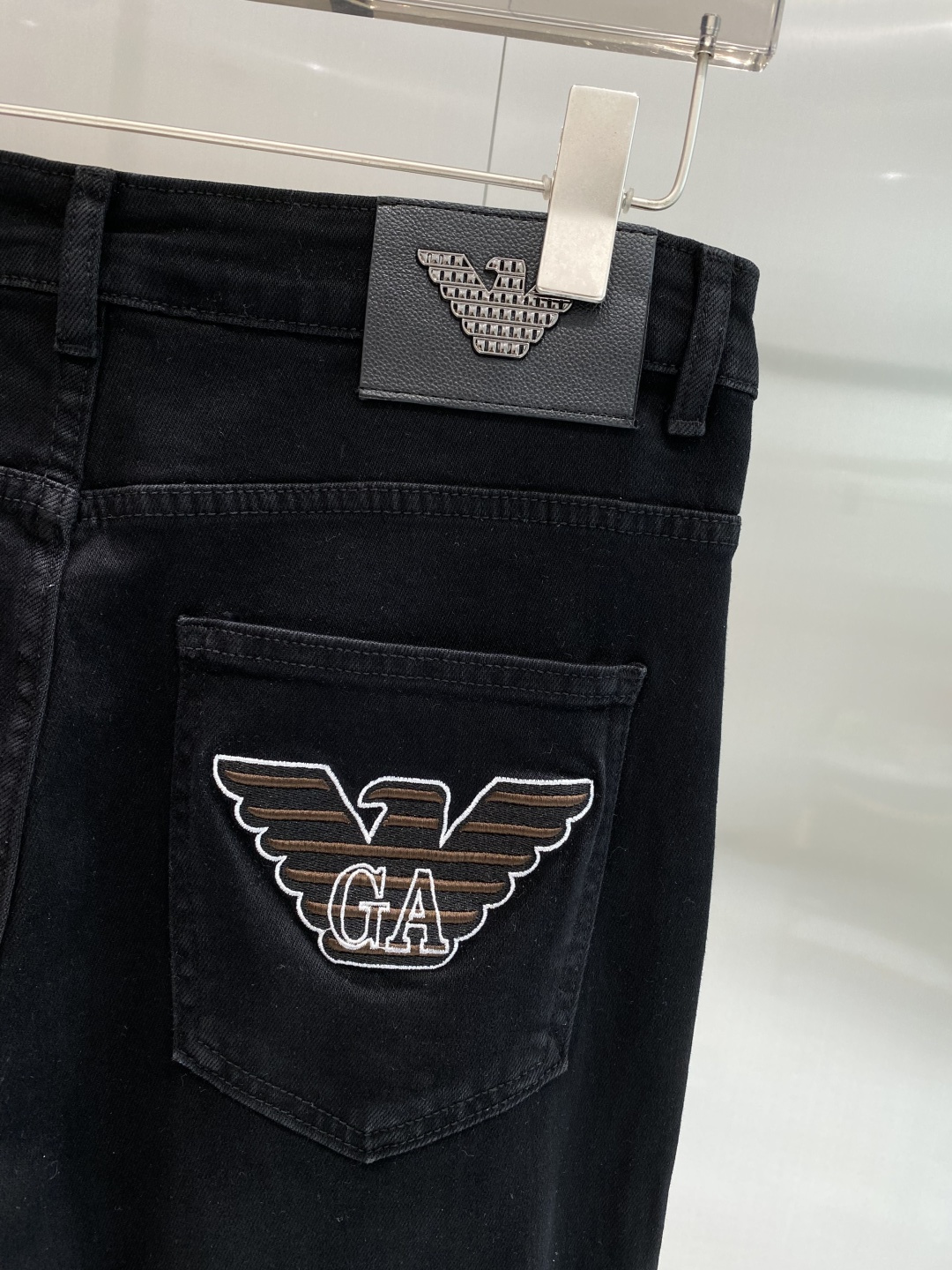 《𝙉𝙚𝙬🖤❤️阿玛家》2026最新品牛仔裤 专柜热销款 品味与价值共享 身穿着非常舒适 低调不失奢华 穿