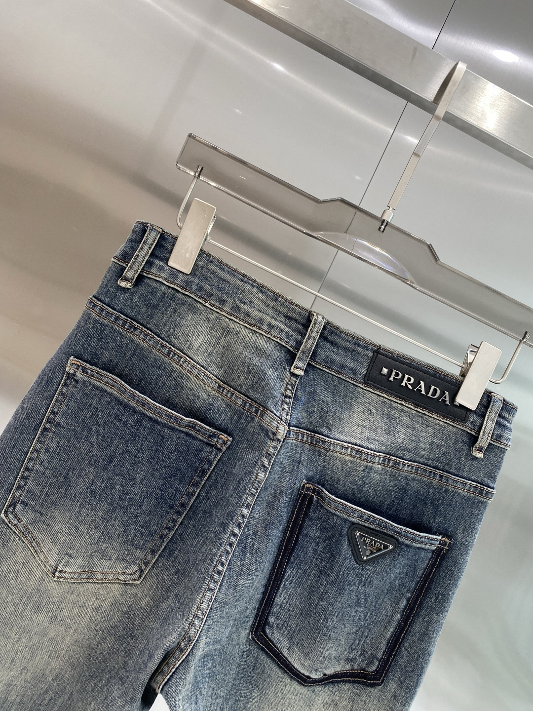 《𝙉𝙚𝙬🖤❤️普家》2026最新品牛仔裤 专柜热销款 品味与价值共享 身穿着非常舒适 低调不失奢华 穿出