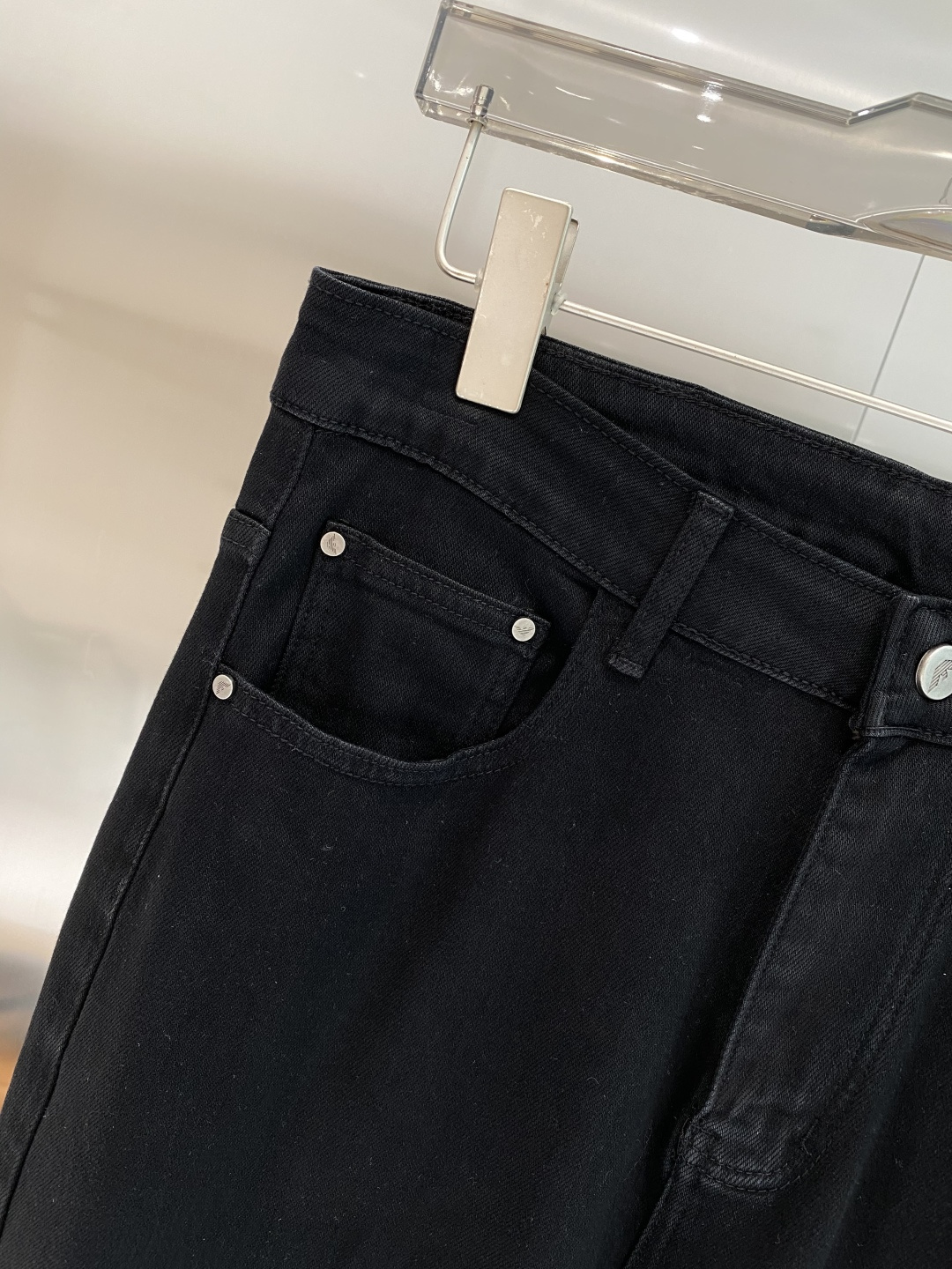 《𝙉𝙚𝙬🖤❤️阿玛家》2026最新品牛仔裤 专柜热销款 品味与价值共享 身穿着非常舒适 低调不失奢华 穿