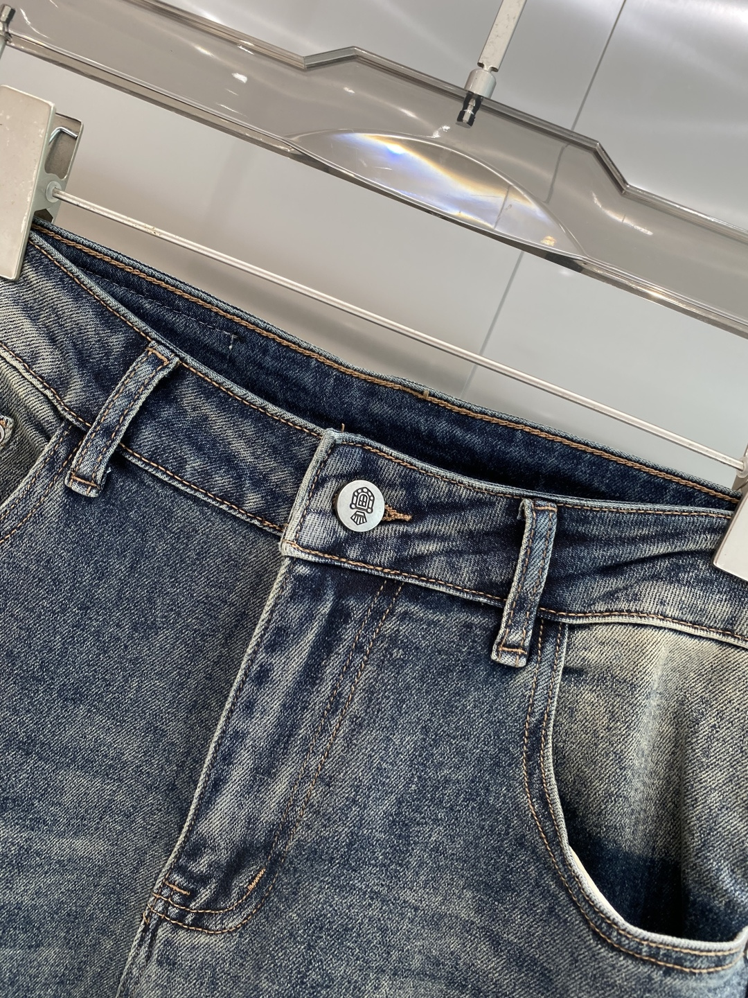 《𝙉𝙚𝙬🖤❤️普家》2026最新品牛仔裤 专柜热销款 品味与价值共享 身穿着非常舒适 低调不失奢华 穿出