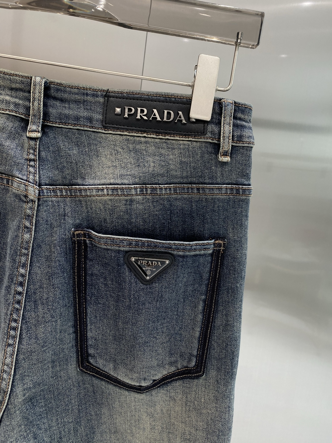 《𝙉𝙚𝙬🖤❤️普家》2026最新品牛仔裤 专柜热销款 品味与价值共享 身穿着非常舒适 低调不失奢华 穿出