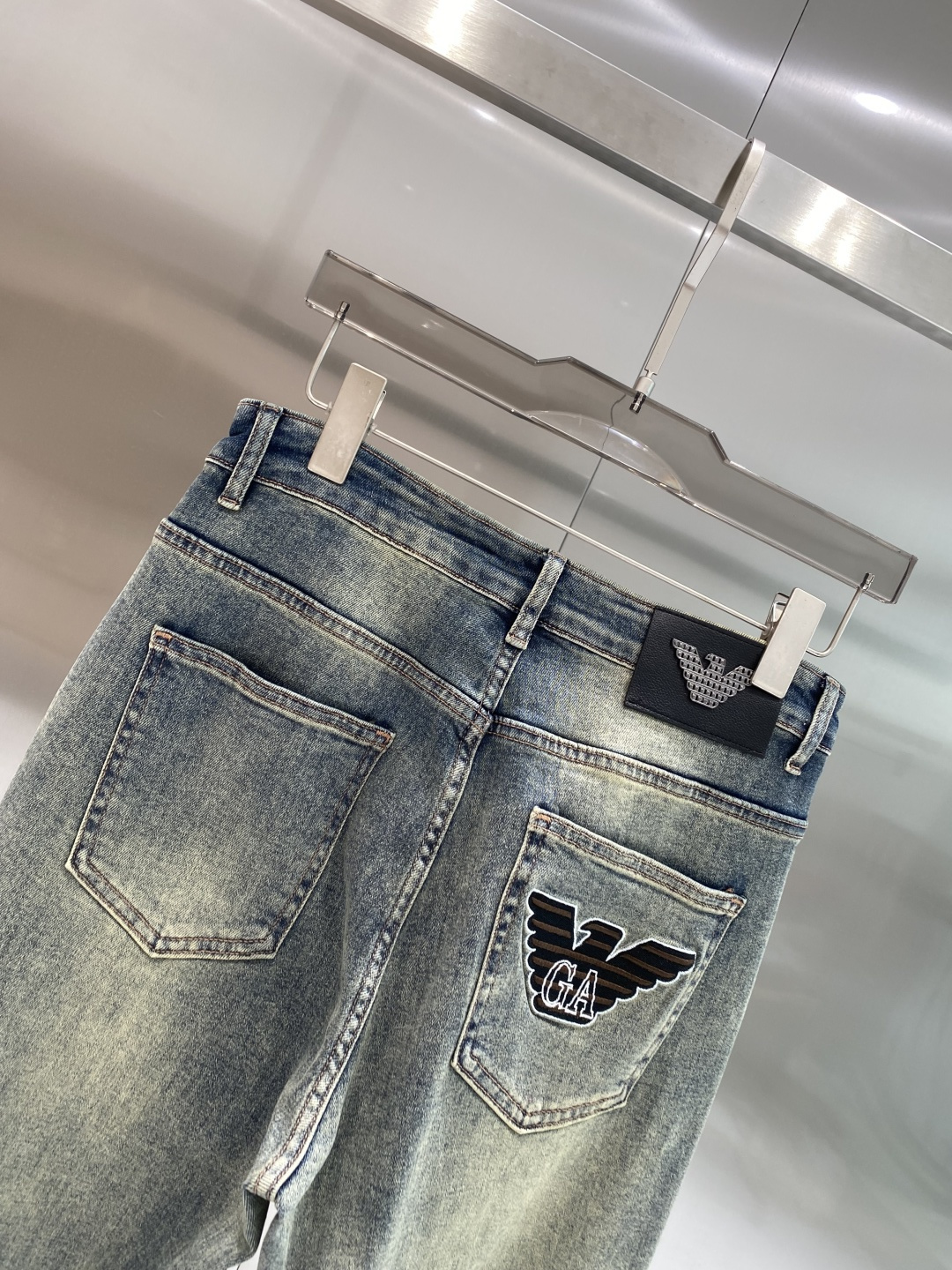 《𝙉𝙚𝙬🖤❤️阿玛家》2026最新品牛仔裤 专柜热销款 品味与价值共享 身穿着非常舒适 低调不失奢华 穿