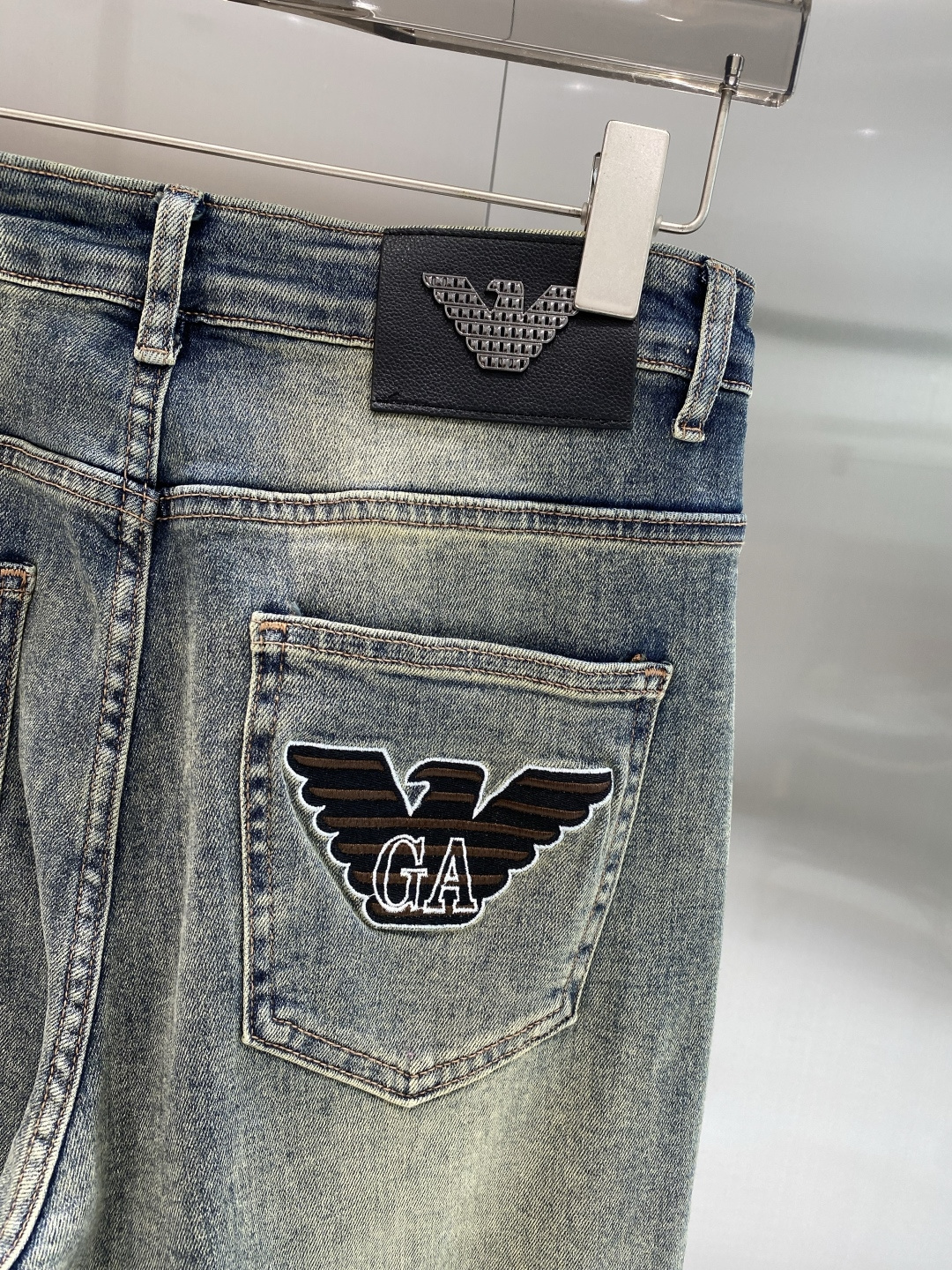 《𝙉𝙚𝙬🖤❤️阿玛家》2026最新品牛仔裤 专柜热销款 品味与价值共享 身穿着非常舒适 低调不失奢华 穿