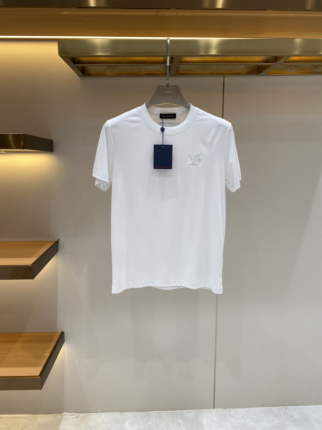 《𝙉𝙚𝙬🖤❤️驴家》2026SS最新款春夏短袖T恤，丝光棉 帅气时尚，胸口顶级图案字母，简约百搭款。面料