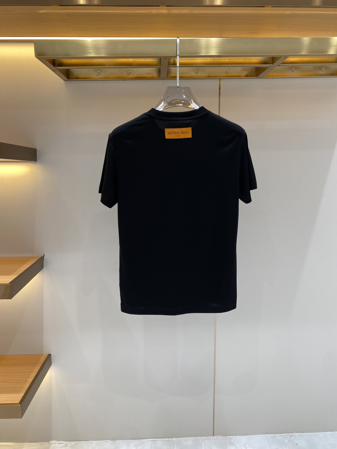 《𝙉𝙚𝙬🖤❤️驴家》2026SS最新款春夏短袖T恤，丝光棉 帅气时尚，胸口顶级图案字母，简约百搭款。面料