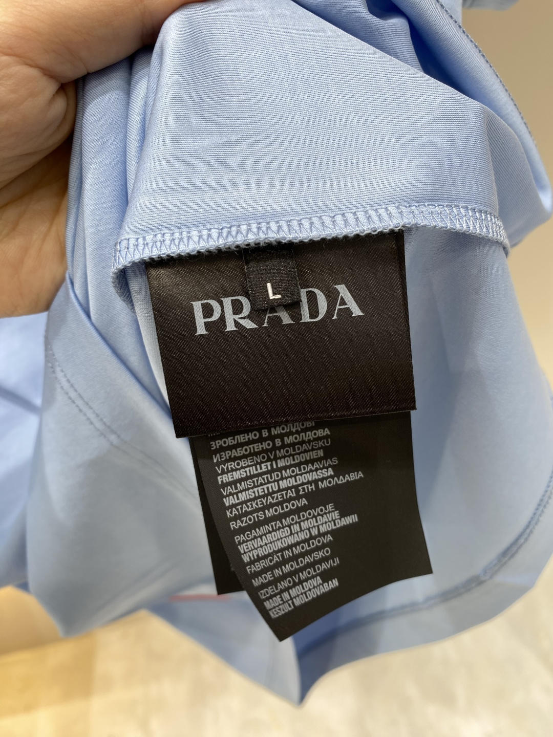 《𝙉𝙚𝙬🖤❤️普家》2026SS最新款春夏短袖T恤，丝光棉 帅气时尚，胸口顶级图案字母，简约百搭款。面料