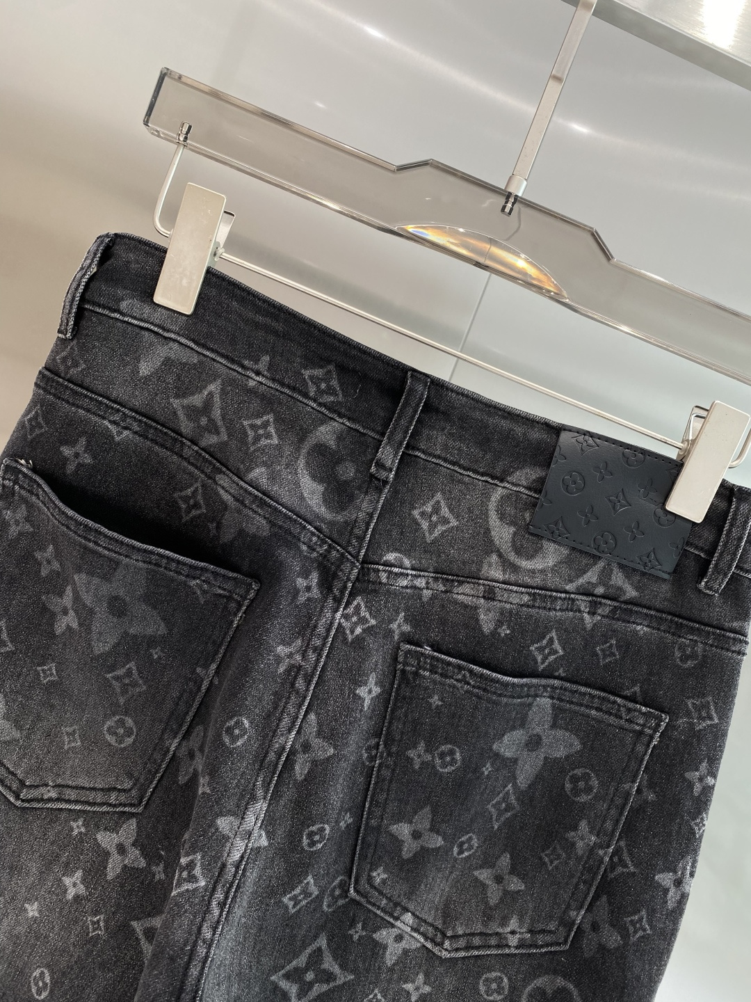 《𝙉𝙚𝙬🖤❤️驴家》2026最新品牛仔裤 专柜热销款 品味与价值共享 身穿着非常舒适 低调不失奢华 穿出