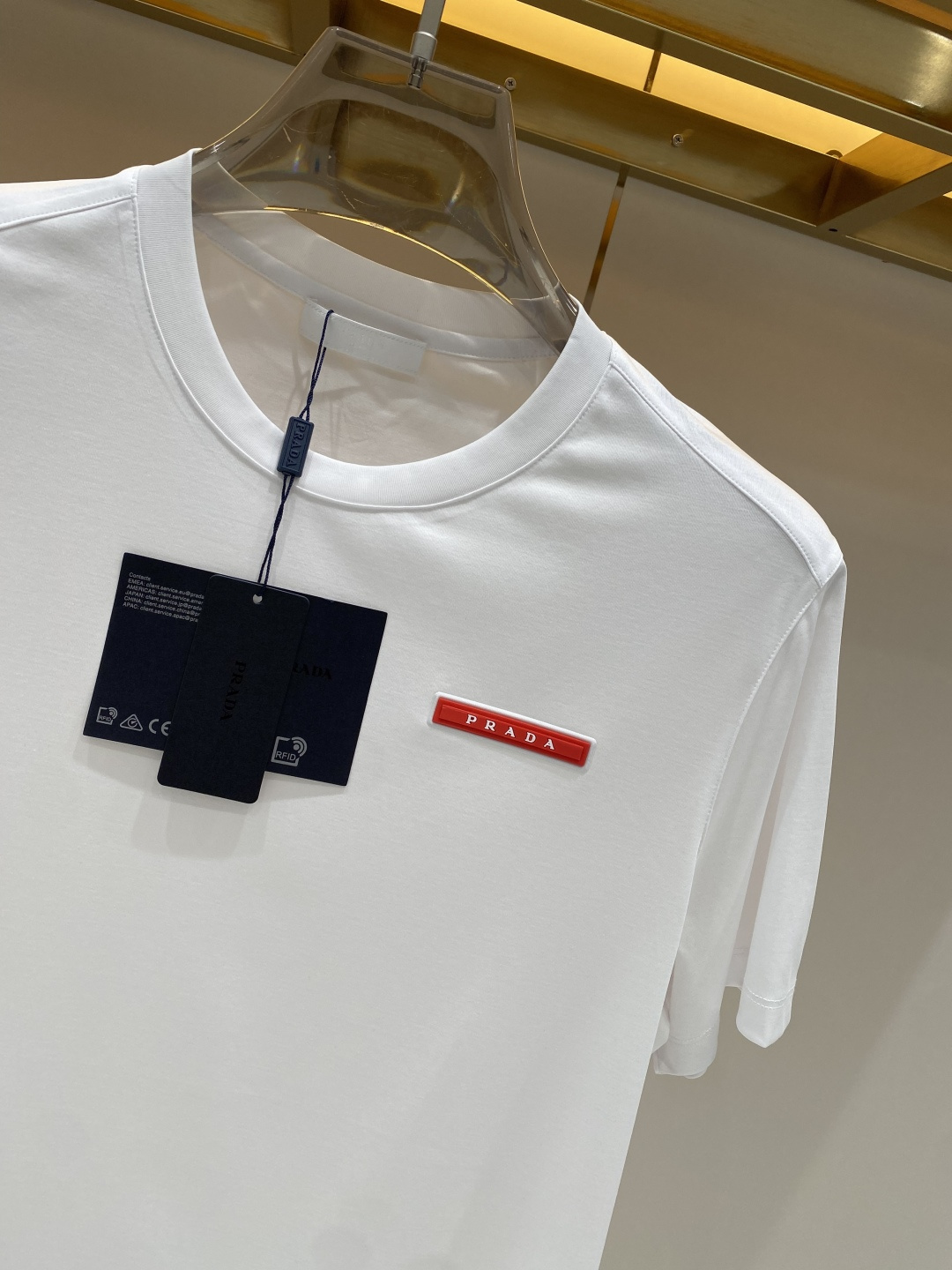 《𝙉𝙚𝙬🖤❤️普家》2026SS最新款春夏短袖T恤，丝光棉 帅气时尚，胸口顶级图案字母，简约百搭款。面料